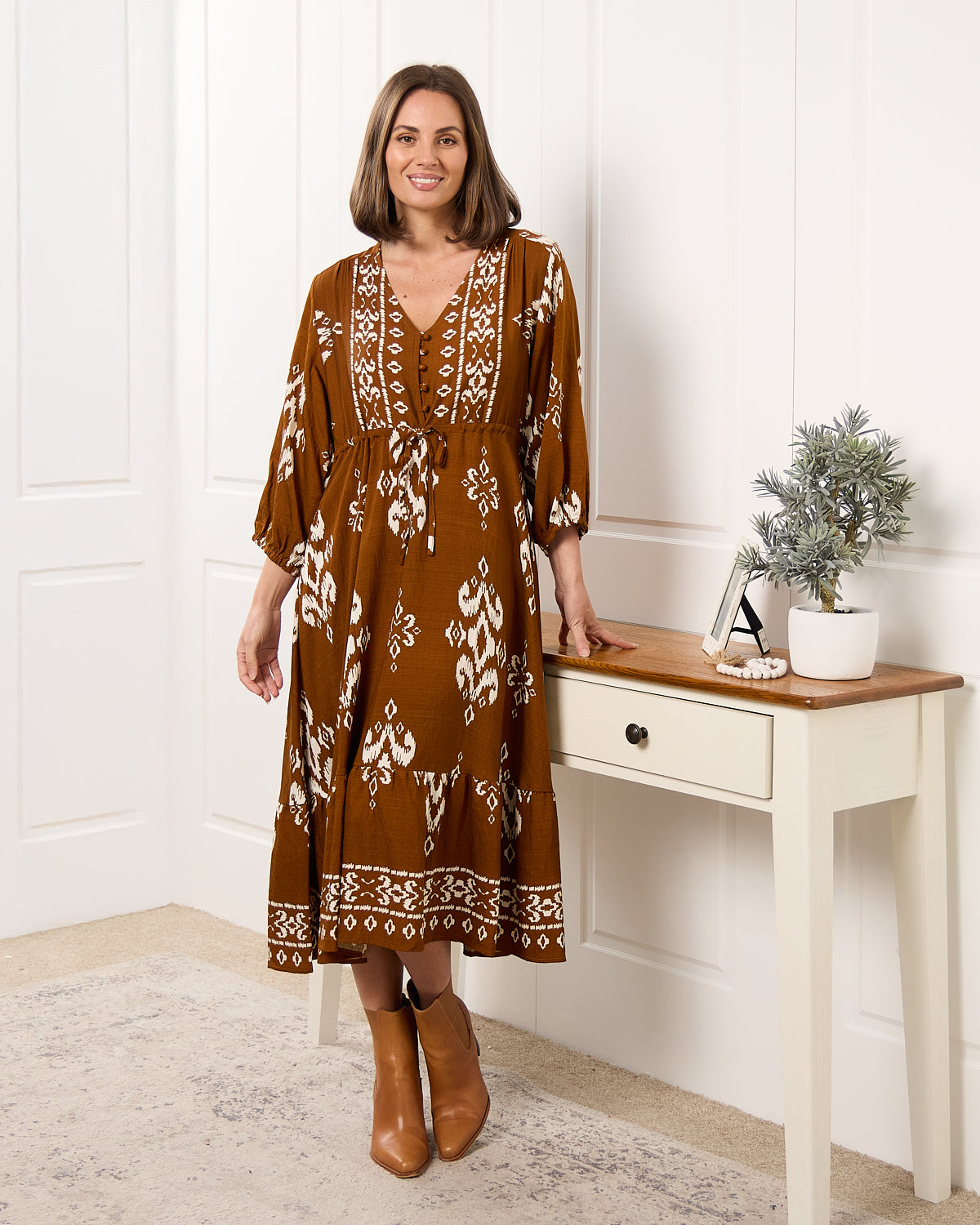 Women's Rosalie printed tiered midi dress in Brown