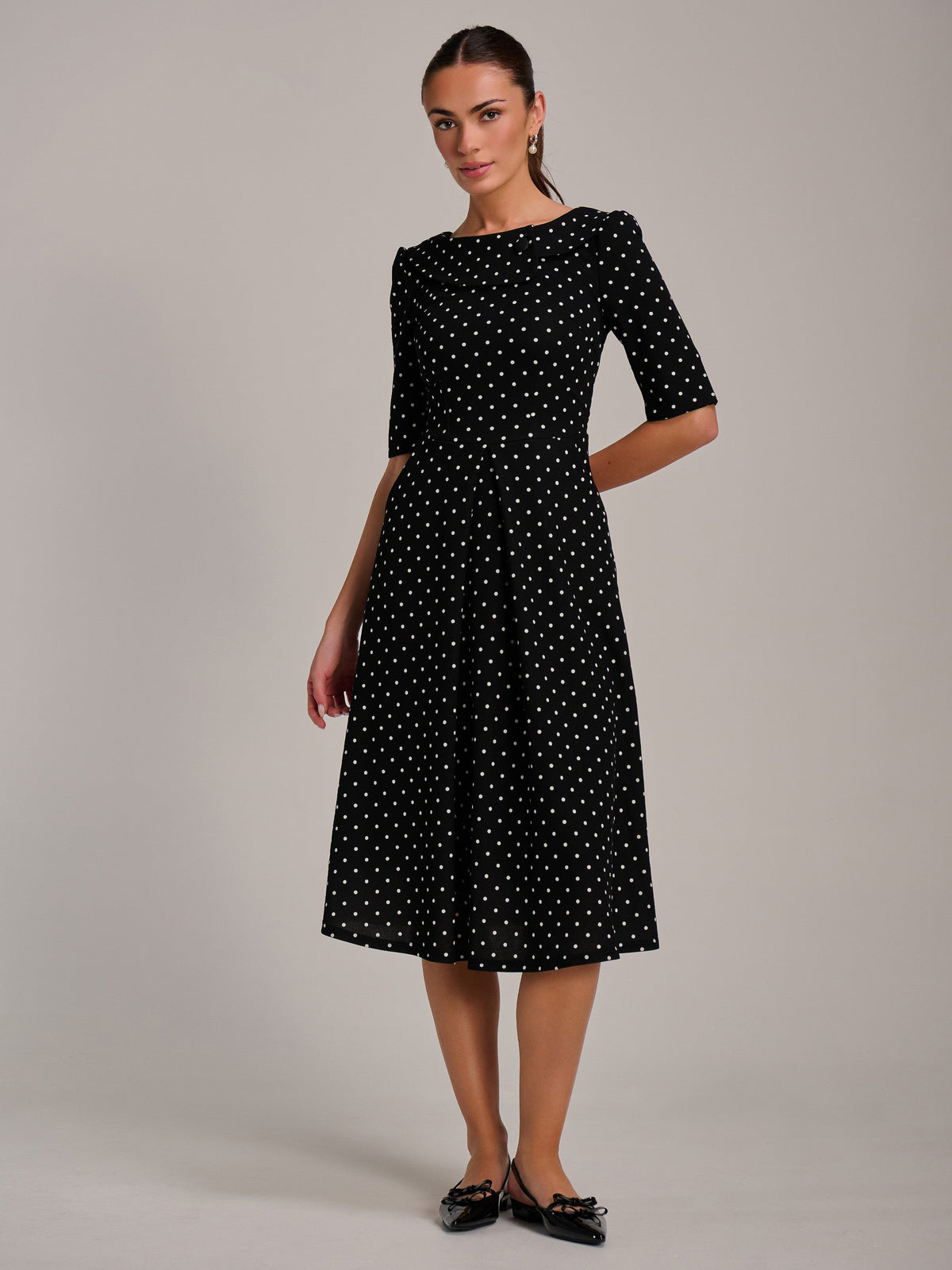 Printed Scuba Fold Collar Midi Dress Detail View