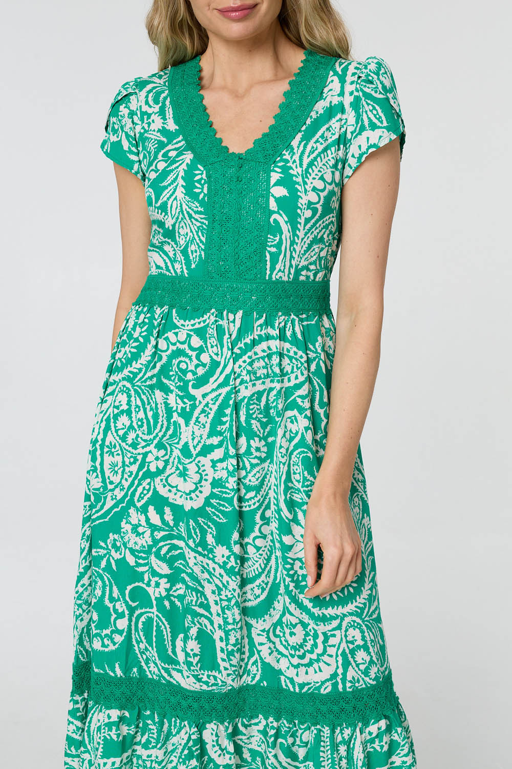 Printed Lace Trim Tiered Midi Dress Full Length View