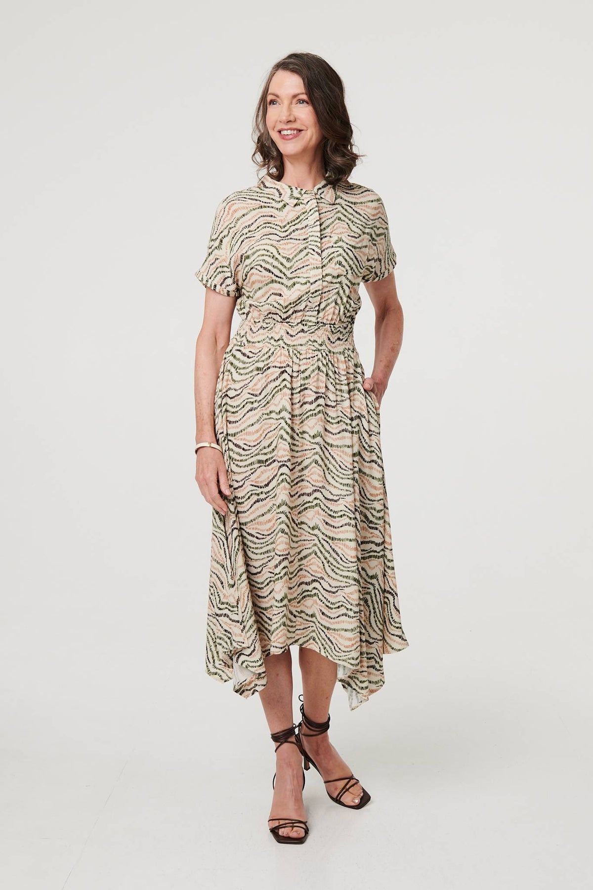Printed Short Sleeve Shirred Midi Dress Front View 2