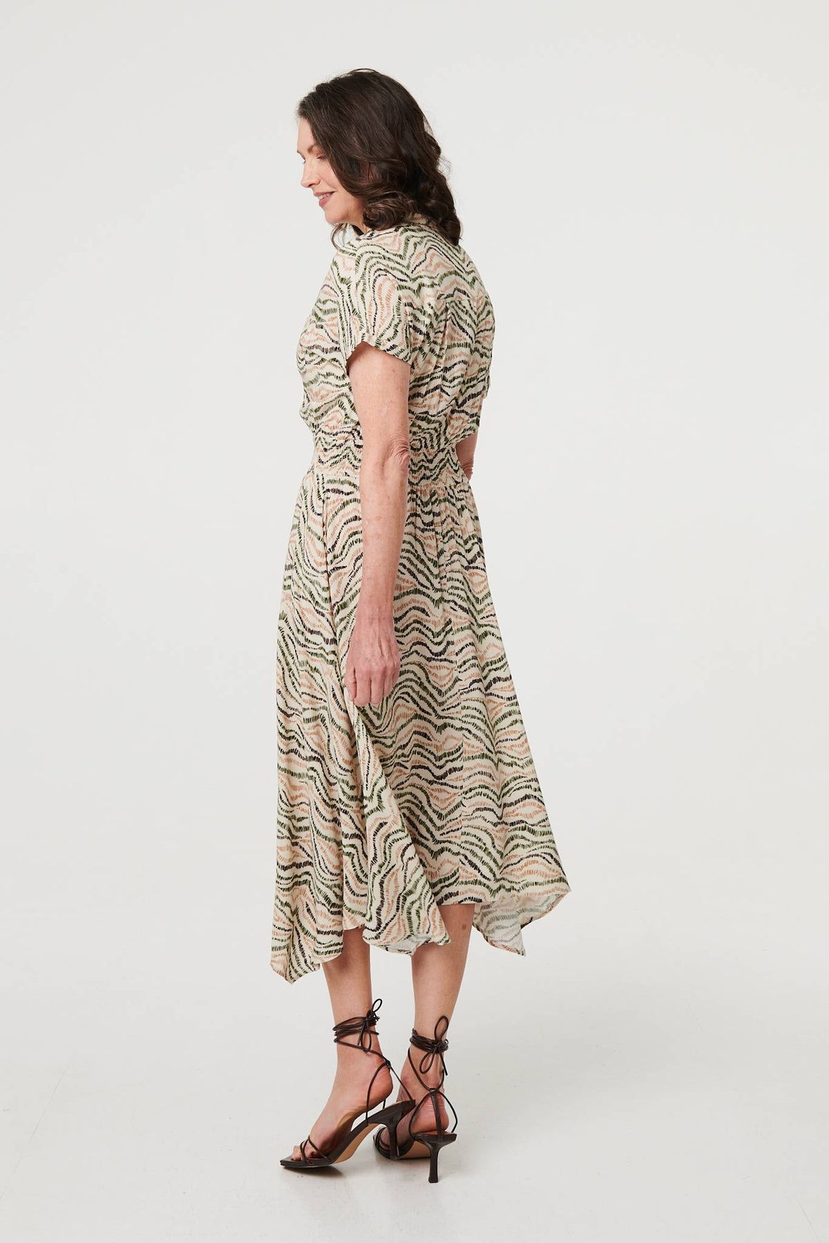 Printed Short Sleeve Shirred Midi Dress Side View