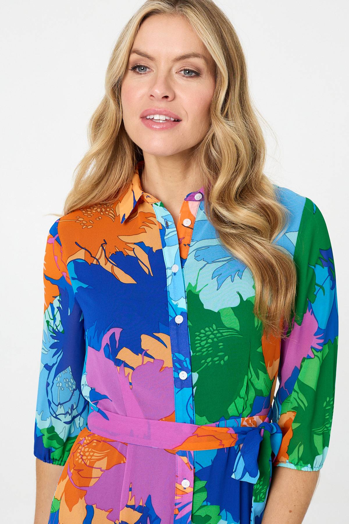 Abstract Floral 3/4 Sleeve Maxi Dress Detail View