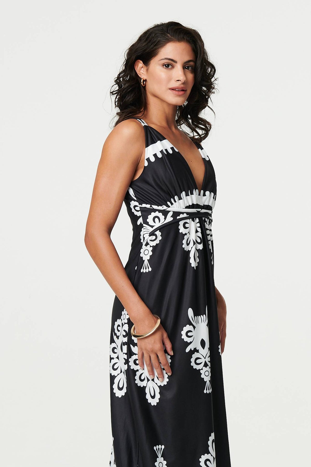 Ikat Print Sleeveless Empire Maxi Dress Styled View