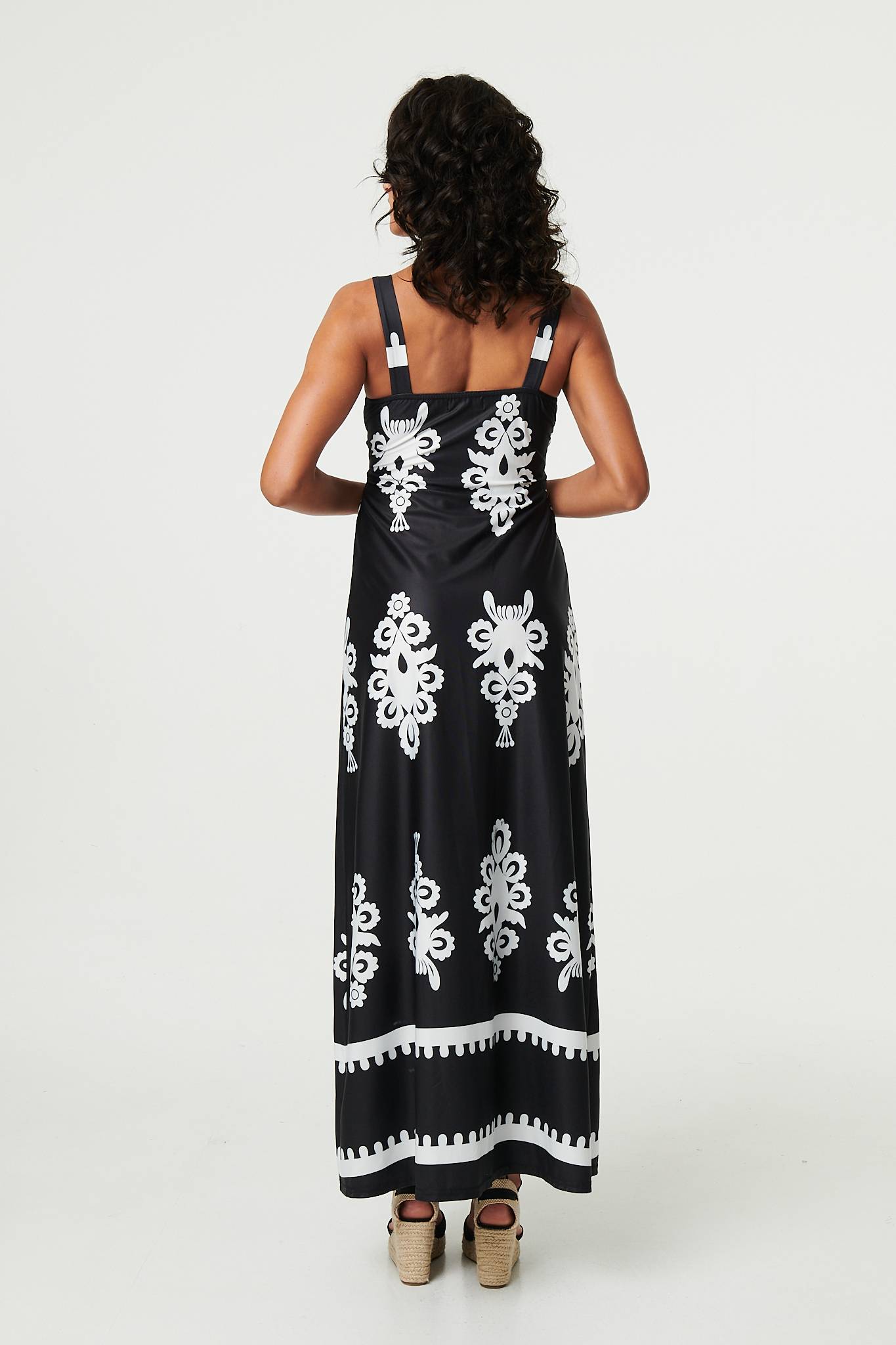 Ikat Print Sleeveless Empire Maxi Dress Detail View
