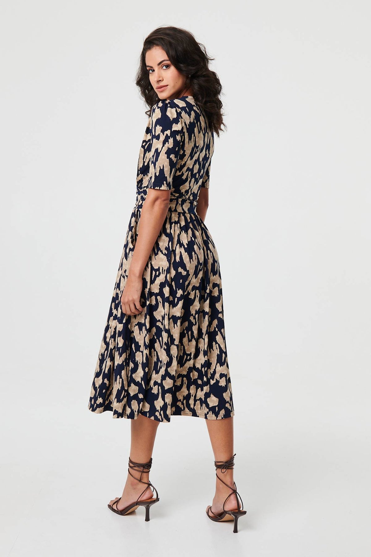 Printed Ruched 1/2 Sleeve Midi Dress Back View