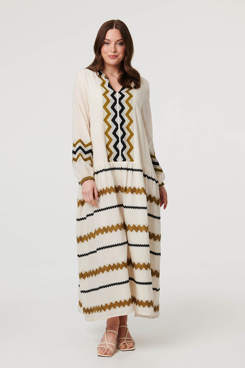 Zigzag Print Long Sleeve Maxi Dress Front View