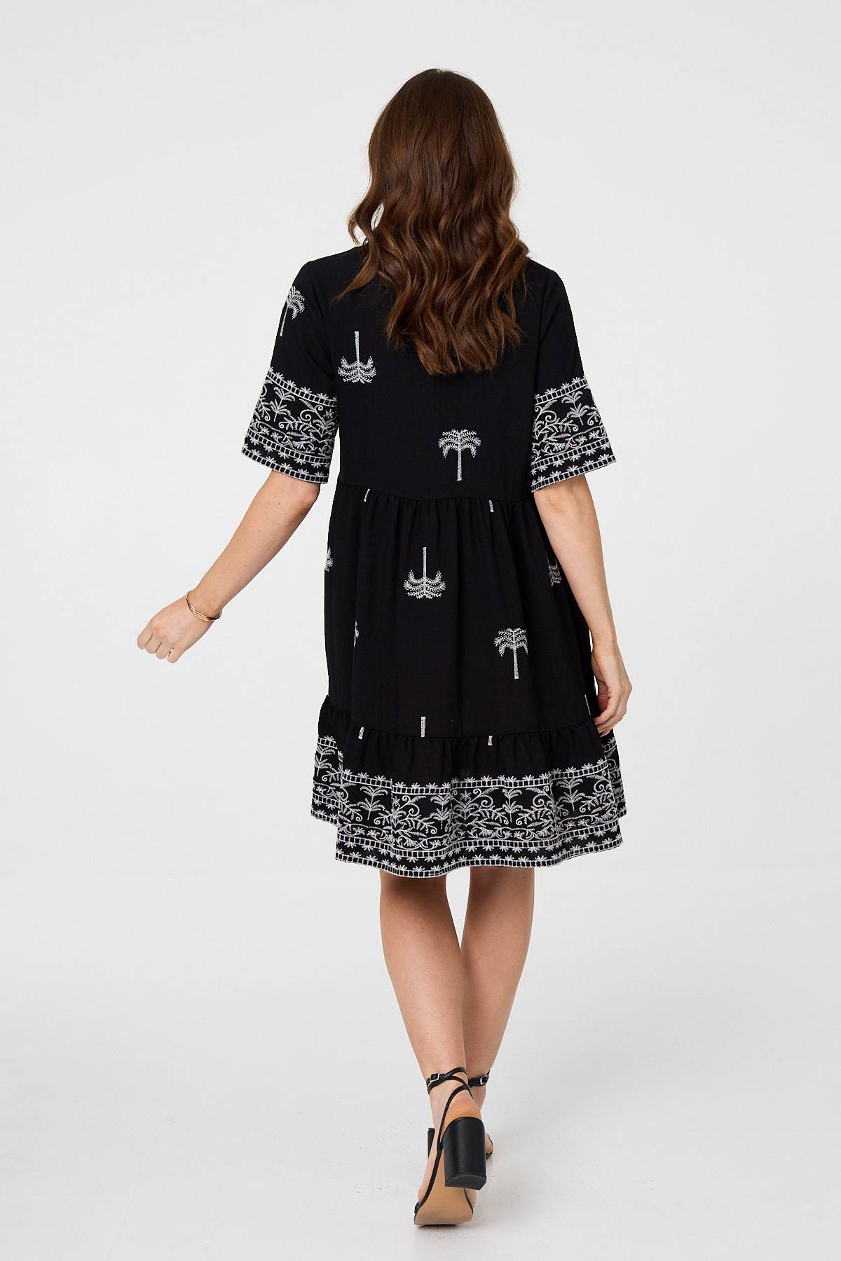 Border Print 1/2 Sleeve Short Dress Side View