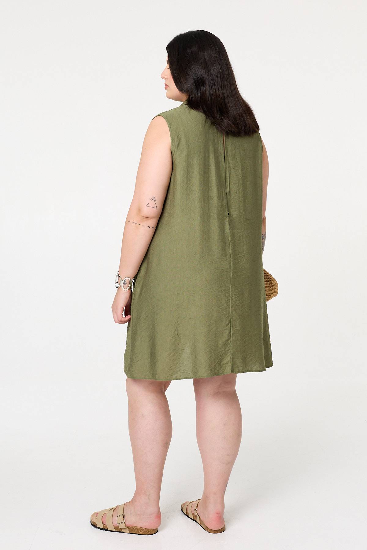 Curve Sleeveless Midi Shirt Dress Detail View