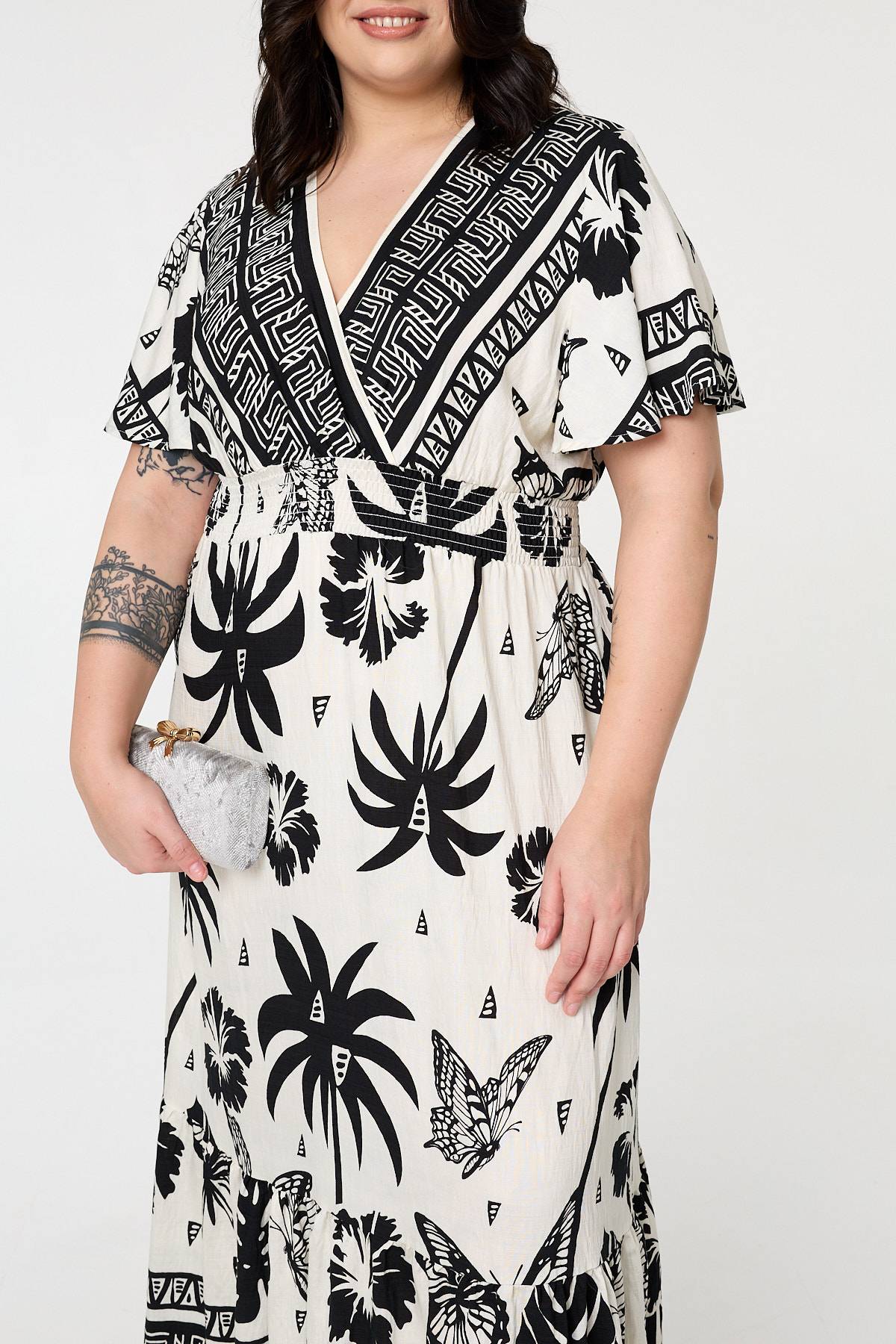 Curve Tropical Empire Waist Maxi Dress Styled View
