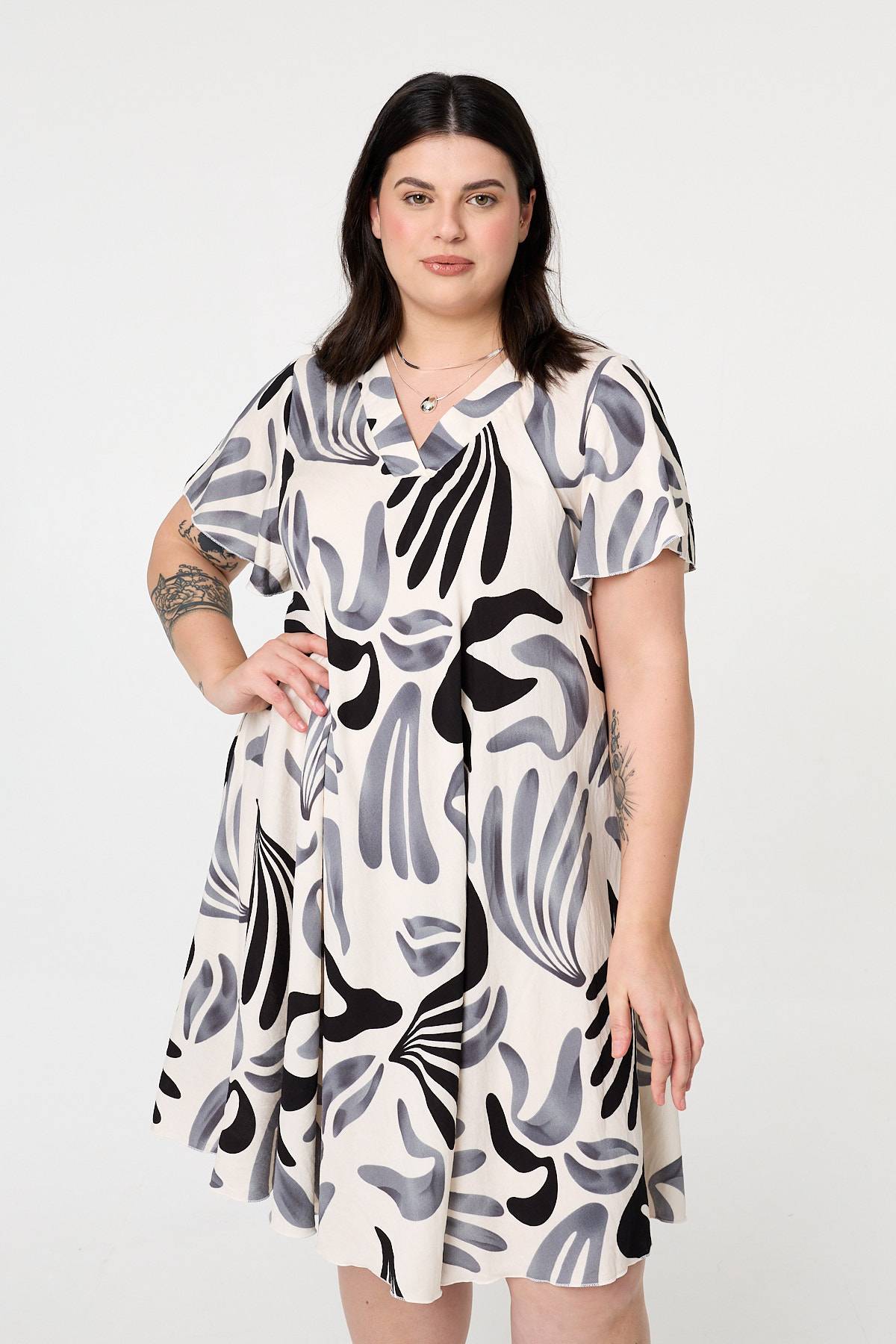 Curve Angel Sleeve Relaxed Midi Dress Front View 2