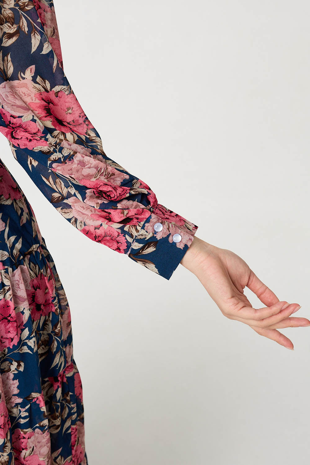 Floral Tie Waist Relaxed Tier Midi Dress Full Length View
