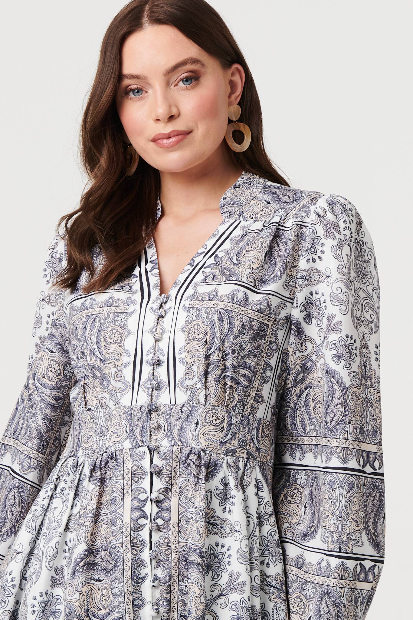 Printed Long Sleeve Shirred Midi Dress Detail View