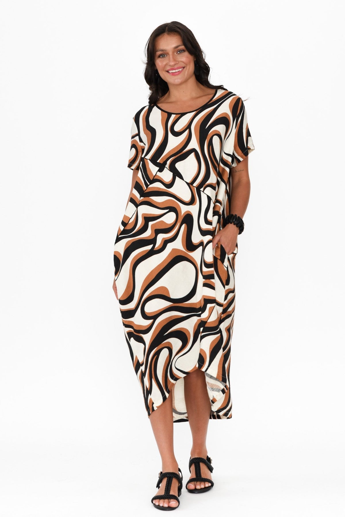 Elinda Brown Swirl Pocket Dress Full Length View