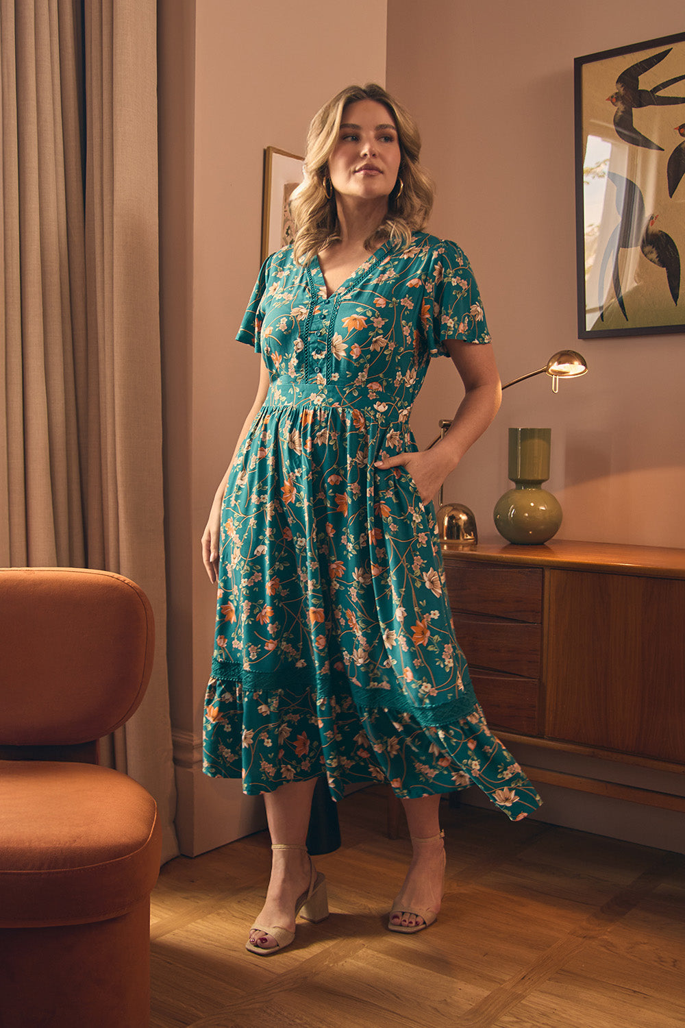 Floral Lace Trim Short Sleeve Midi Dress Front View