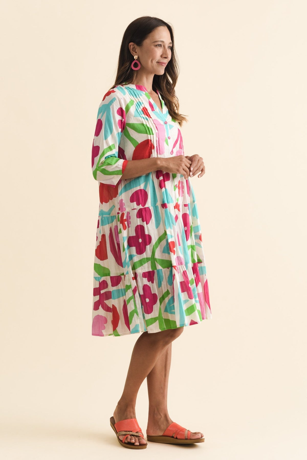 Larissa White Flower Cotton Pleated Dress Back View