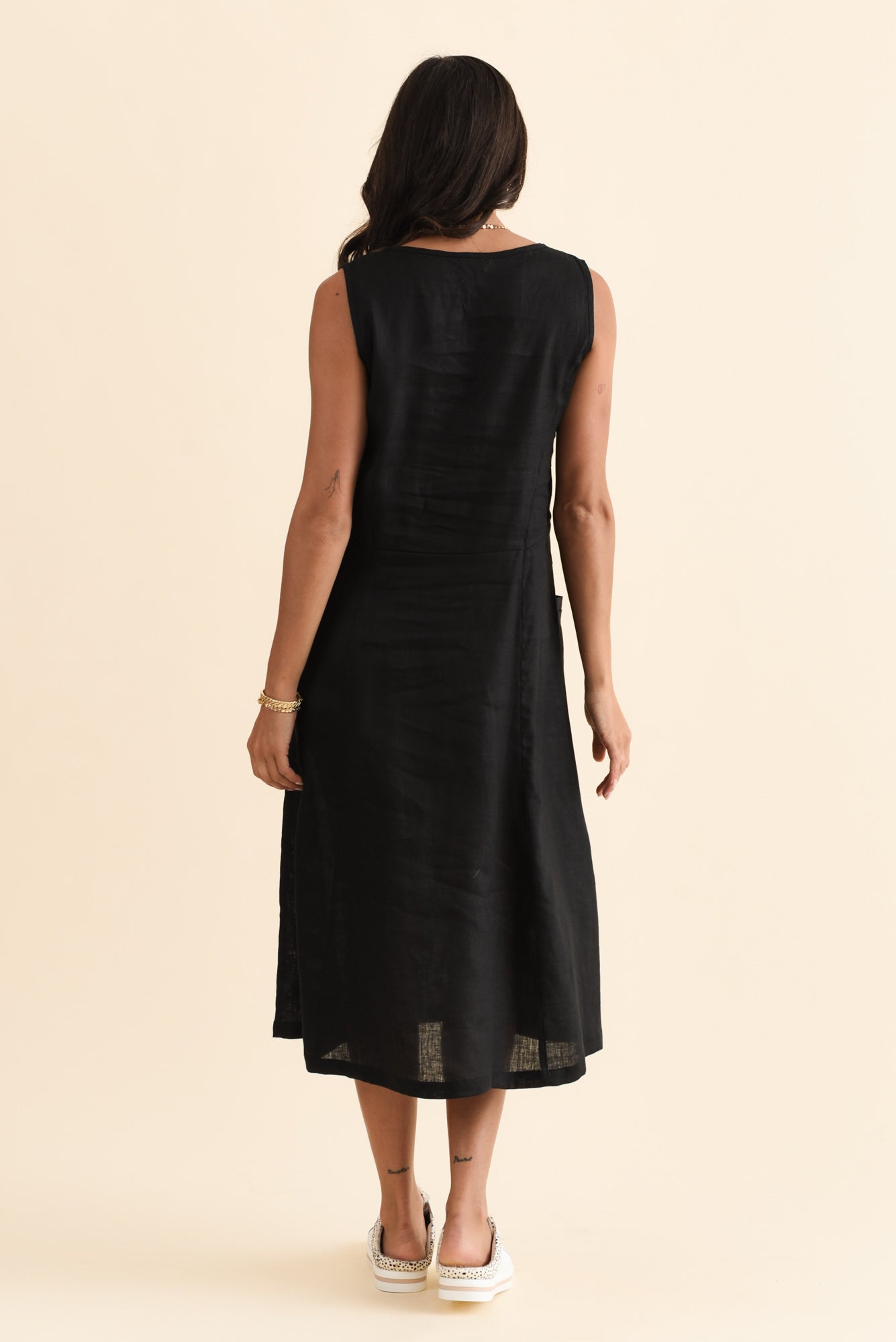 Noah Black Linen Pocket Dress Side View