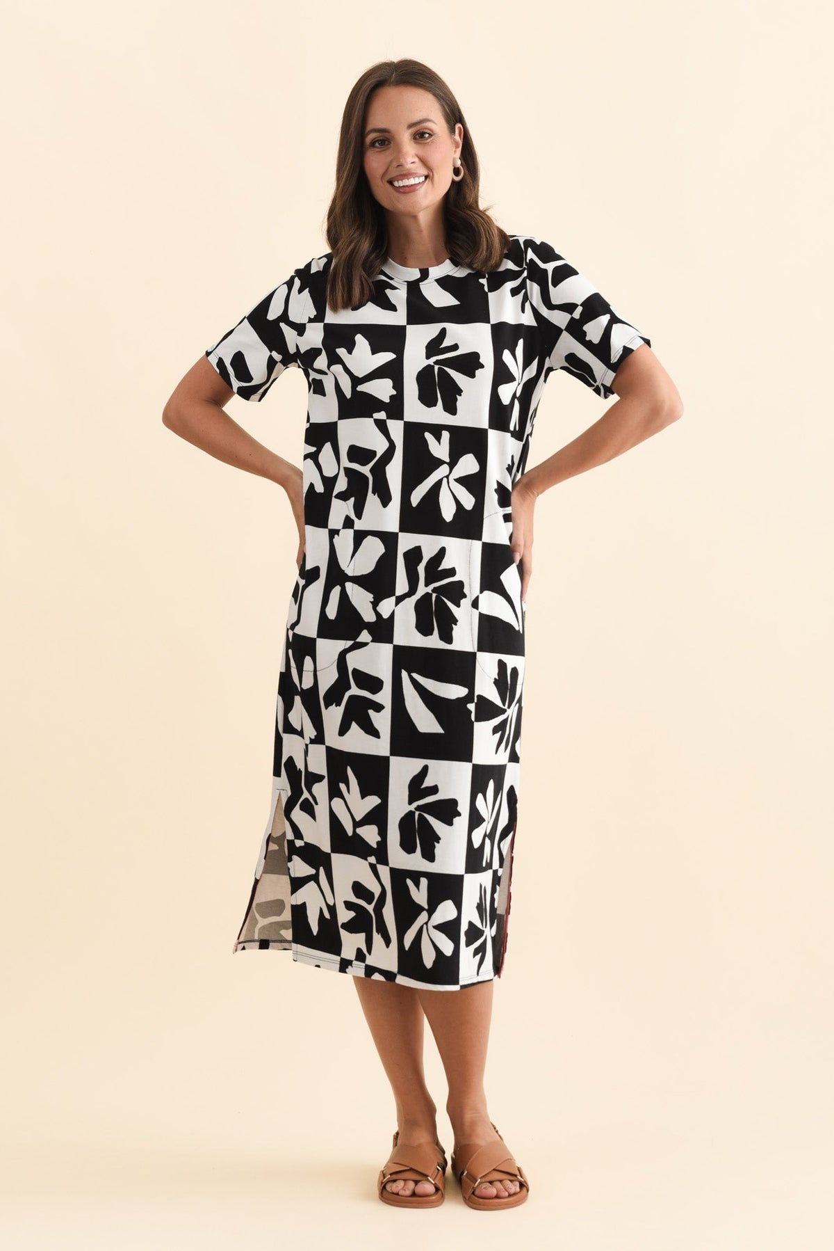 Splice Black Leaf Cotton Tee Dress Full Length View