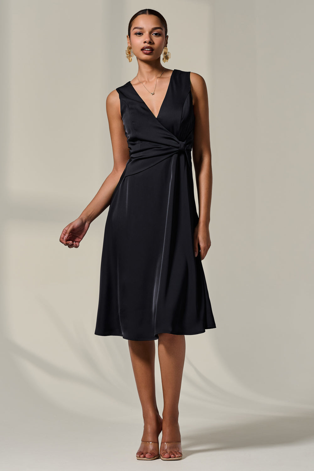 Sleeveless Waist Detail Midi Dress Detail View