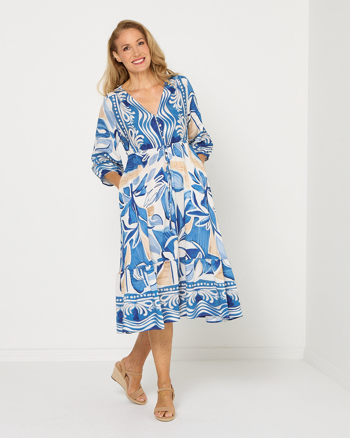 Women's Rosalie printed tiered midi dress in Blue