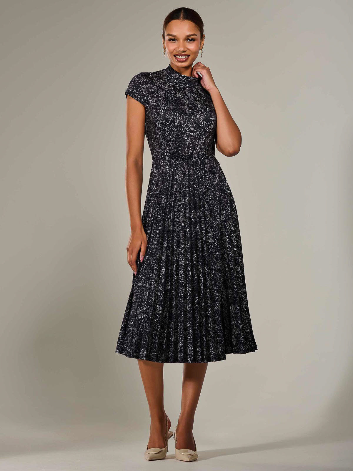 Jersey Capped Sleeve Pleated Midi Dress Full Length View