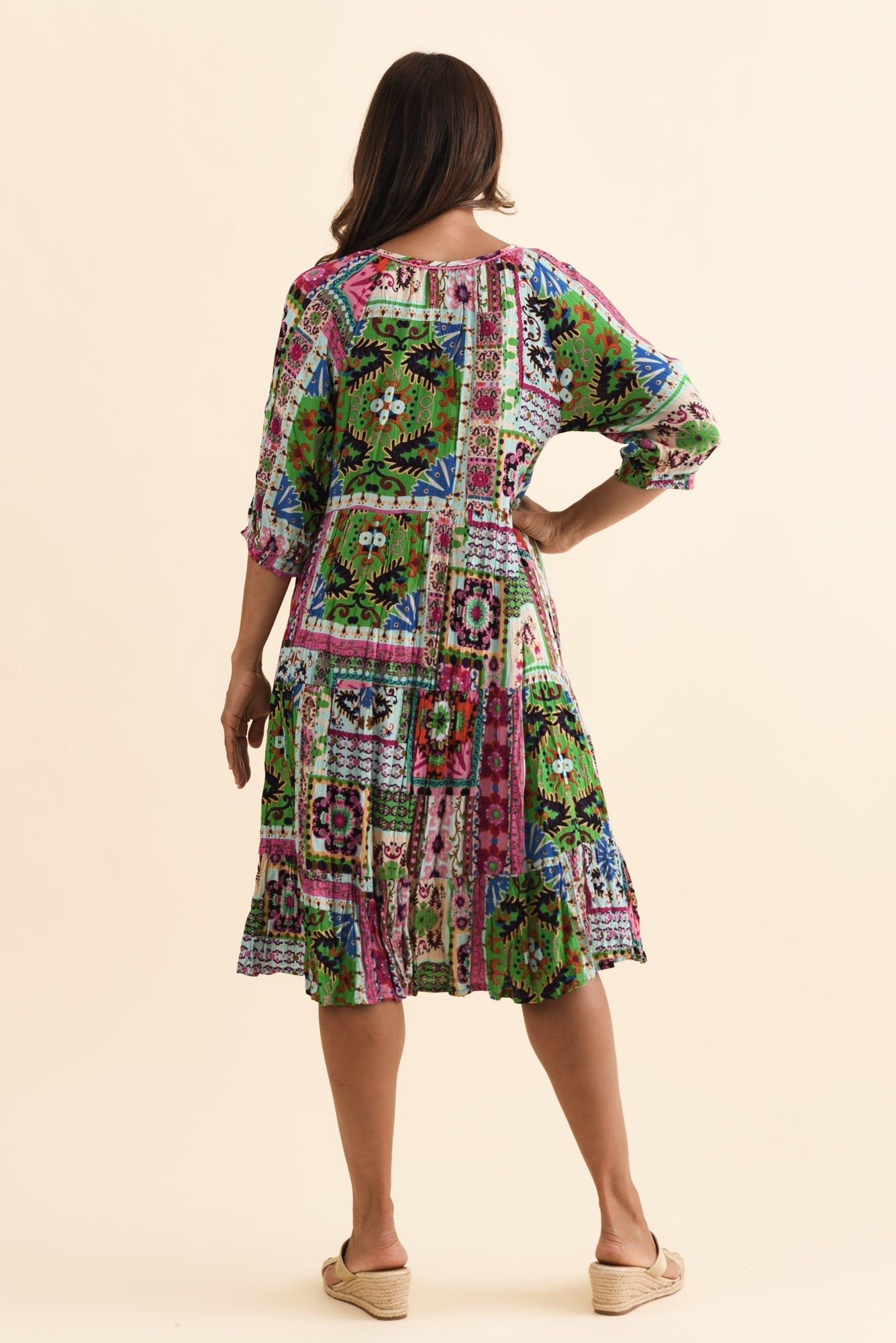 Belmira Green Abstract Pocket Dress Side View