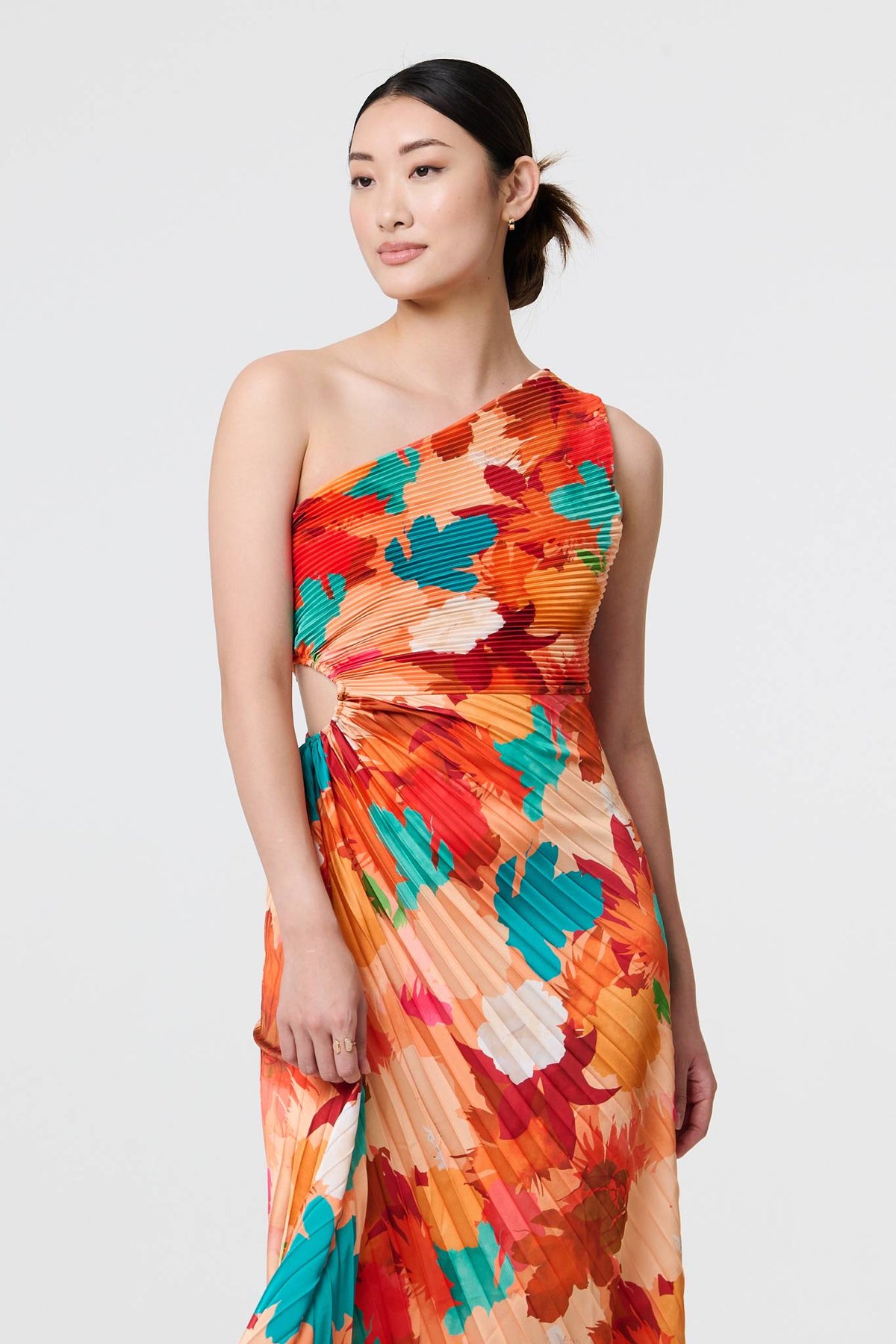 Floral One-Shoulder Pleated Maxi Dress Back View 2