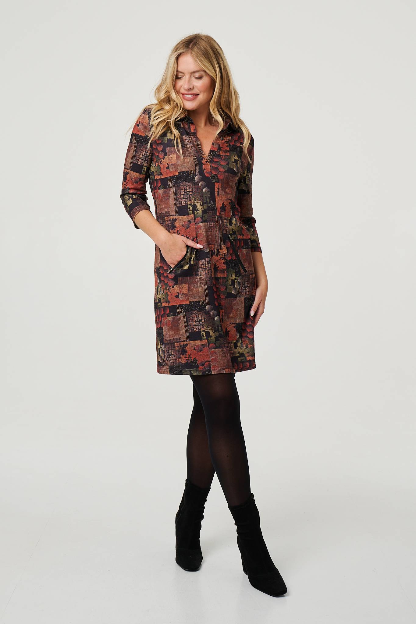 Printed 3/4 Sleeve Collared Short Dress Detail View