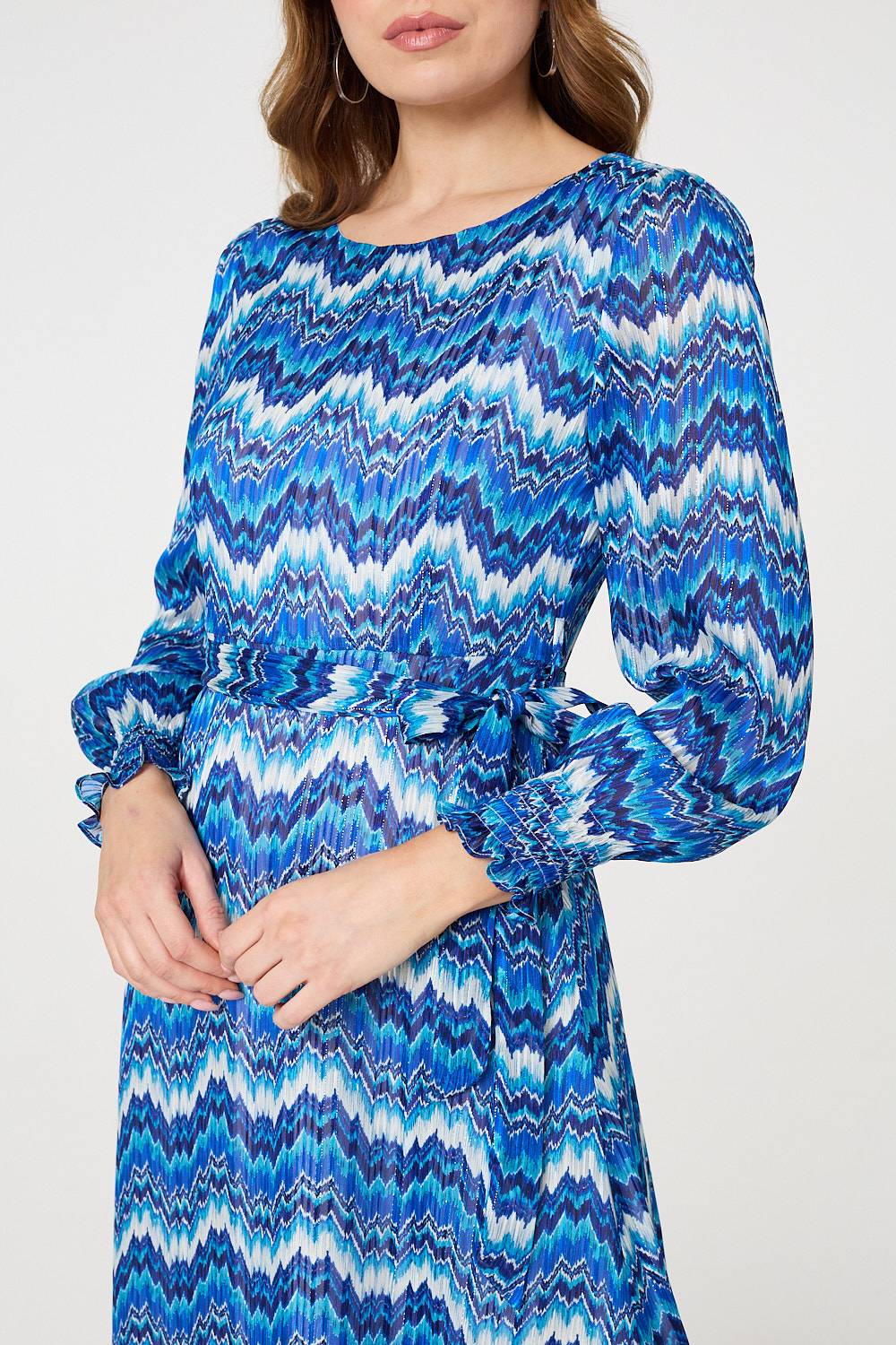 Printed Long Sleeve Tie Waist Dress Detail View