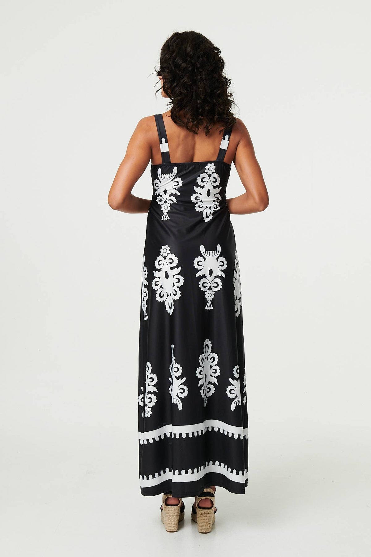 Ikat Print Sleeveless Empire Maxi Dress Detail View
