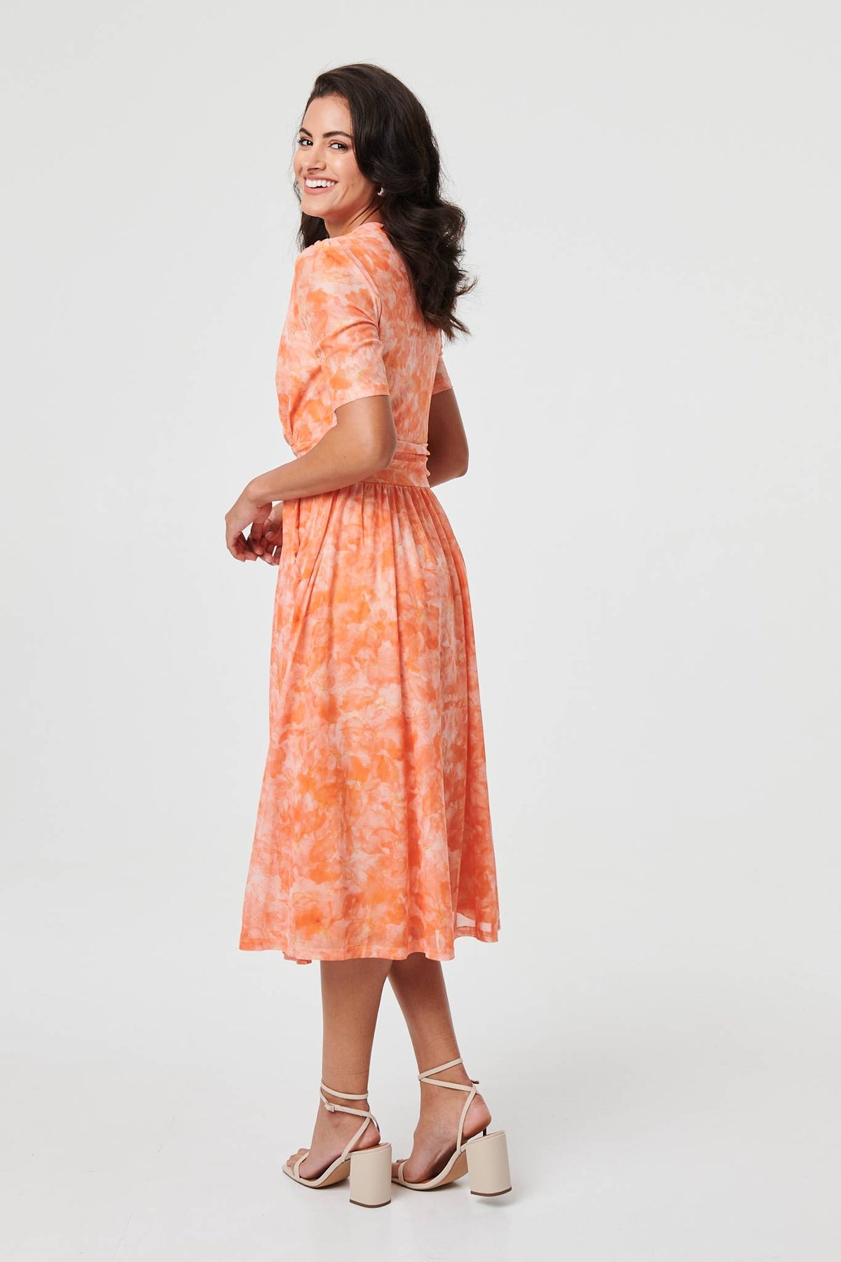 Printed 3/4 Sleeve Ruched Midi Dress Back View