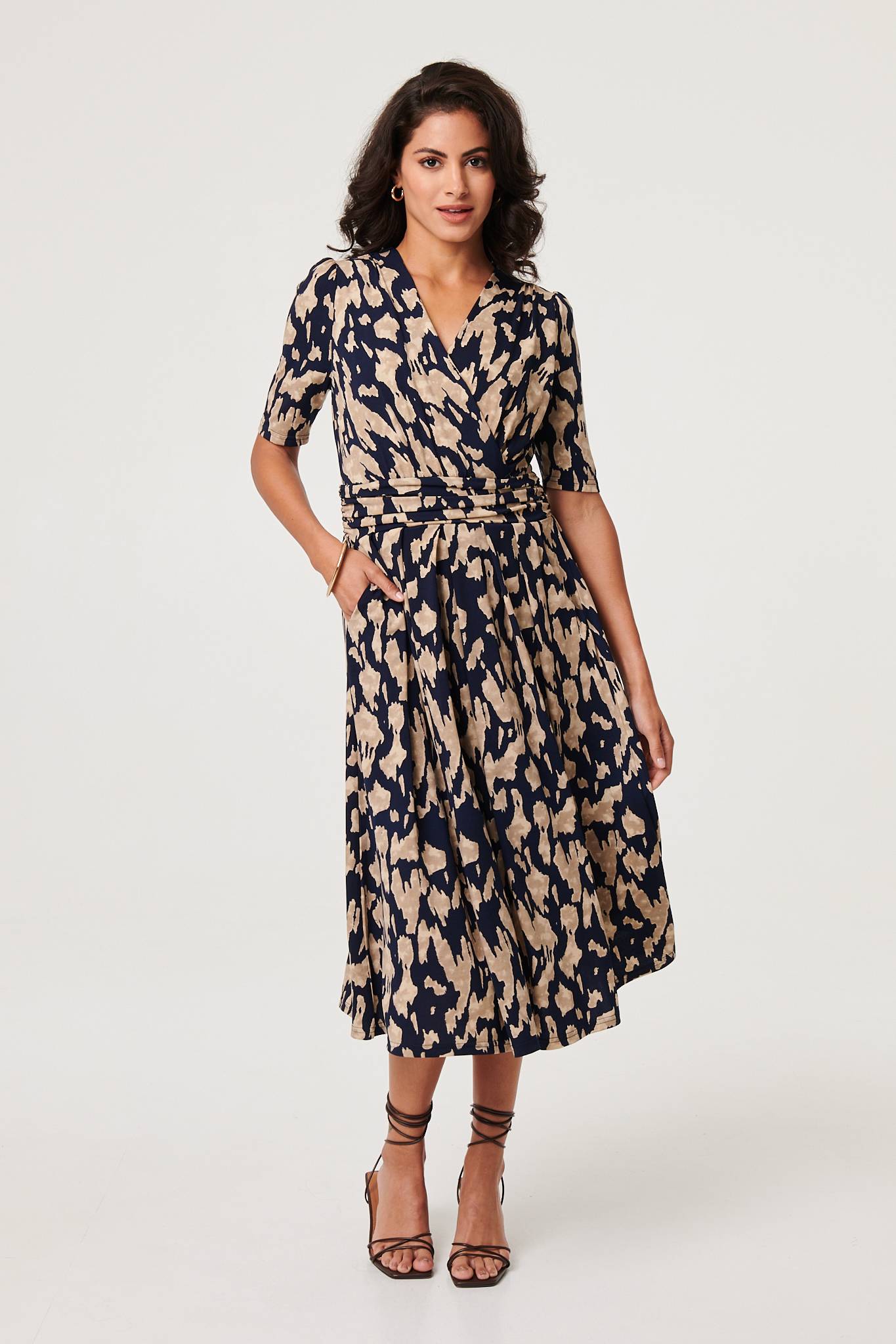 Printed Ruched 1/2 Sleeve Midi Dress Front View