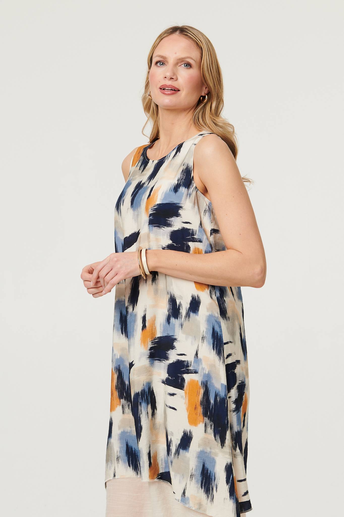 Brushstroke Print Knee Length Dress Back View