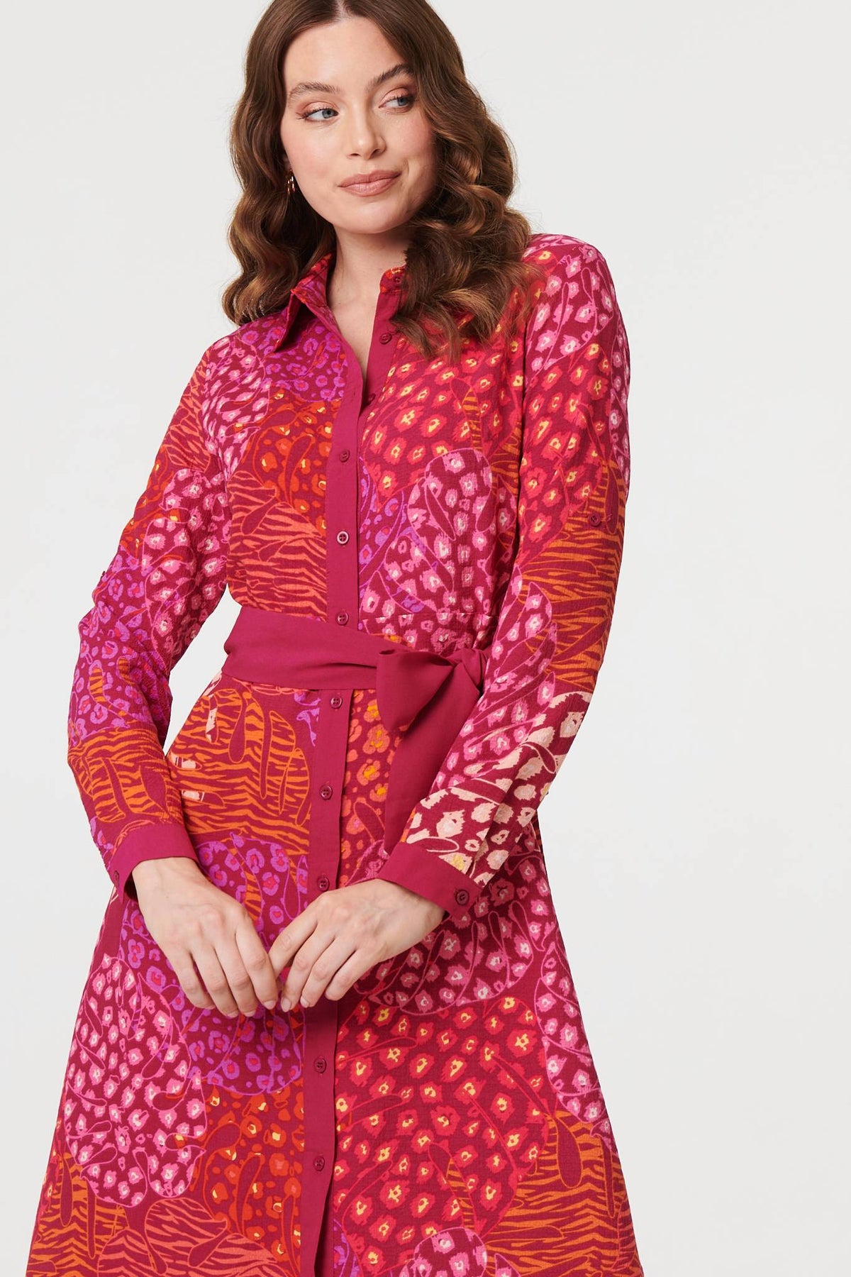 Printed Long Sleeve Collared Midi Dress Side View 2