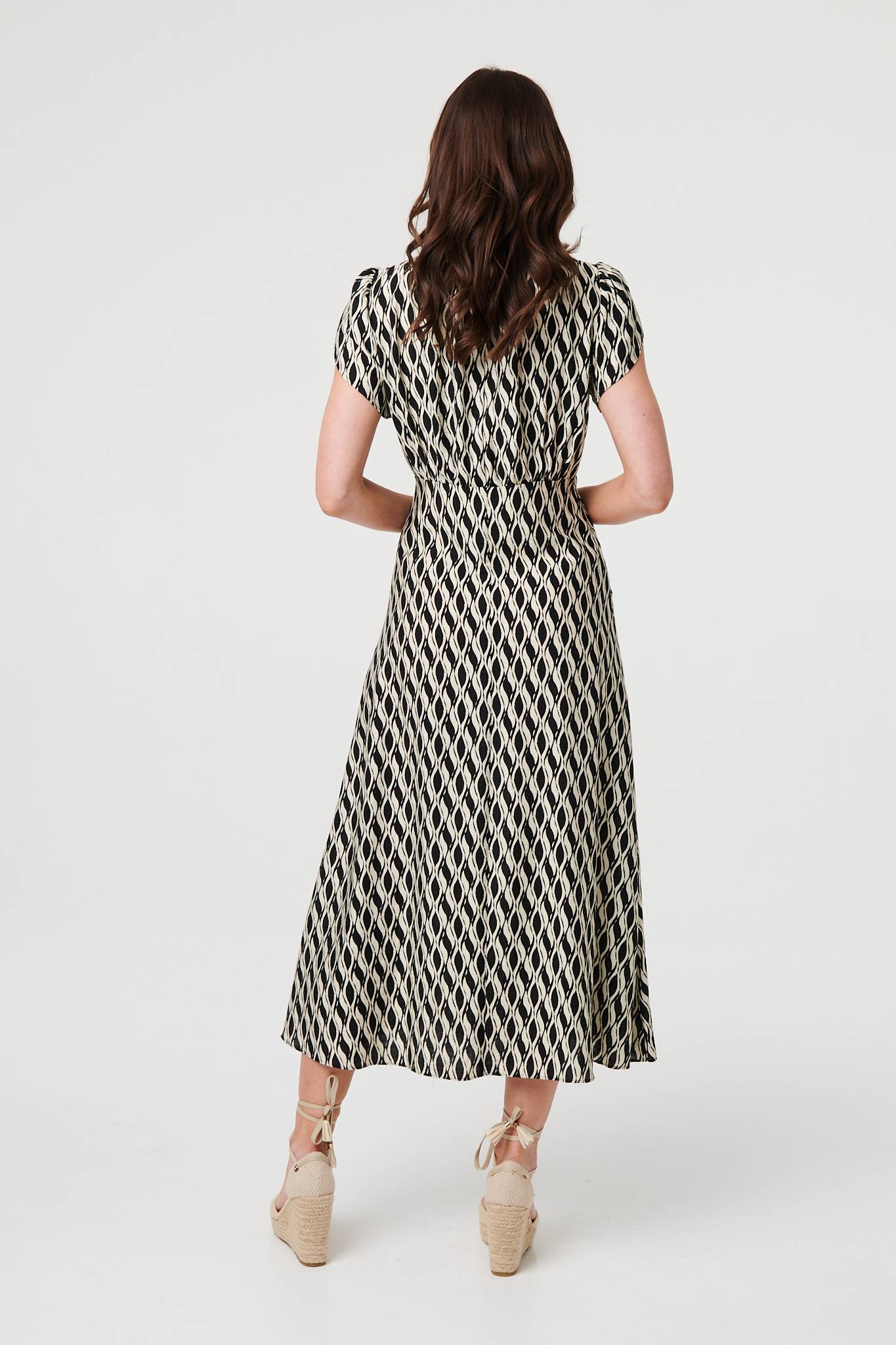 Printed Cap Sleeve Ruched Midi Dress Side View