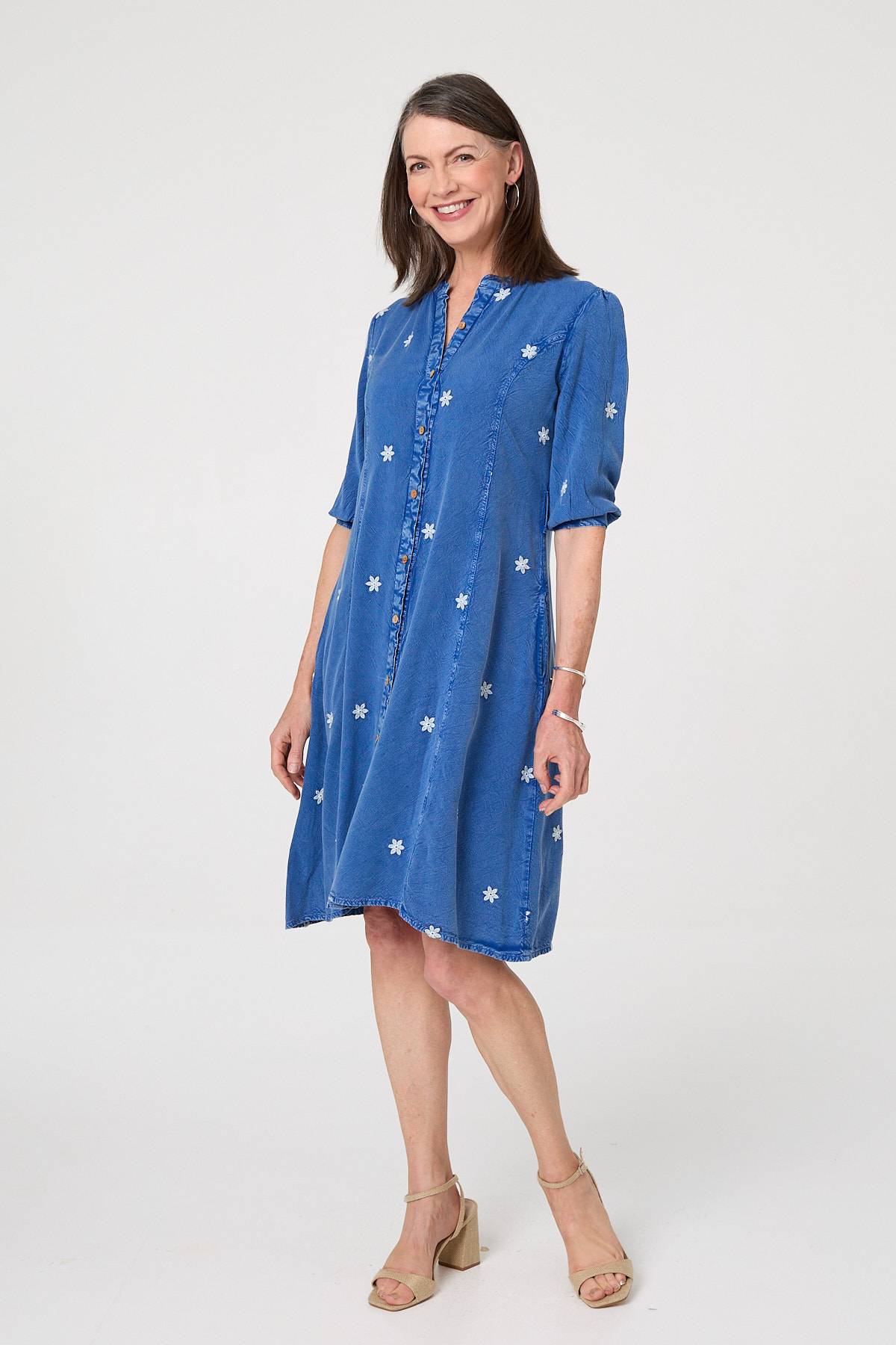 Floral Detail Buttoned Knee Length Dress Front View 2