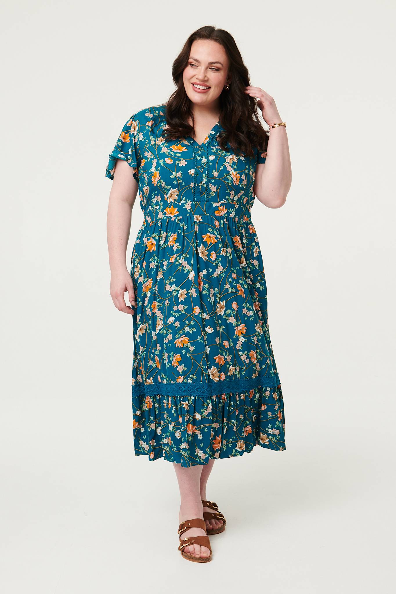 Curve Floral Lace Short Sleeve Midi Dress Front View