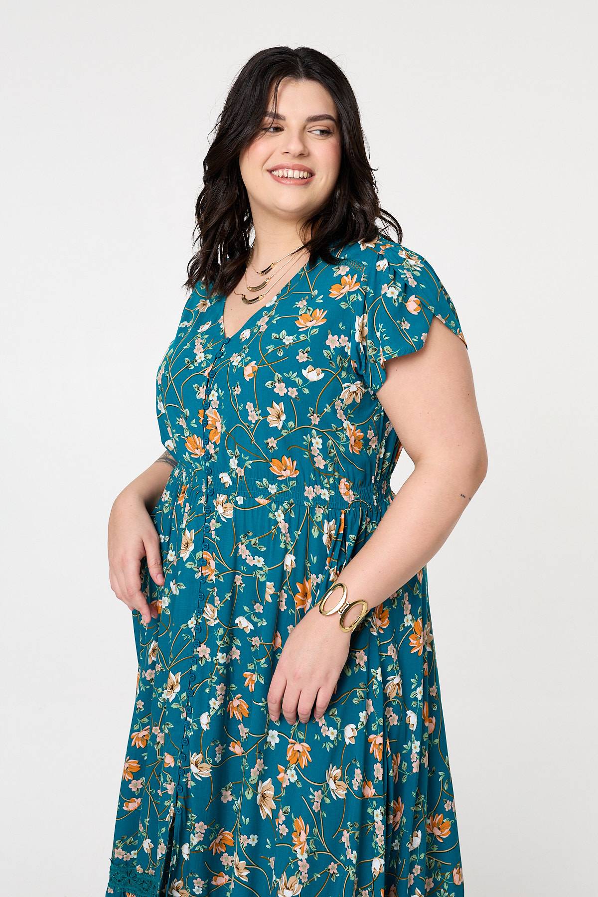Curve Floral Cap Sleeve Lace Maxi Dress Back View