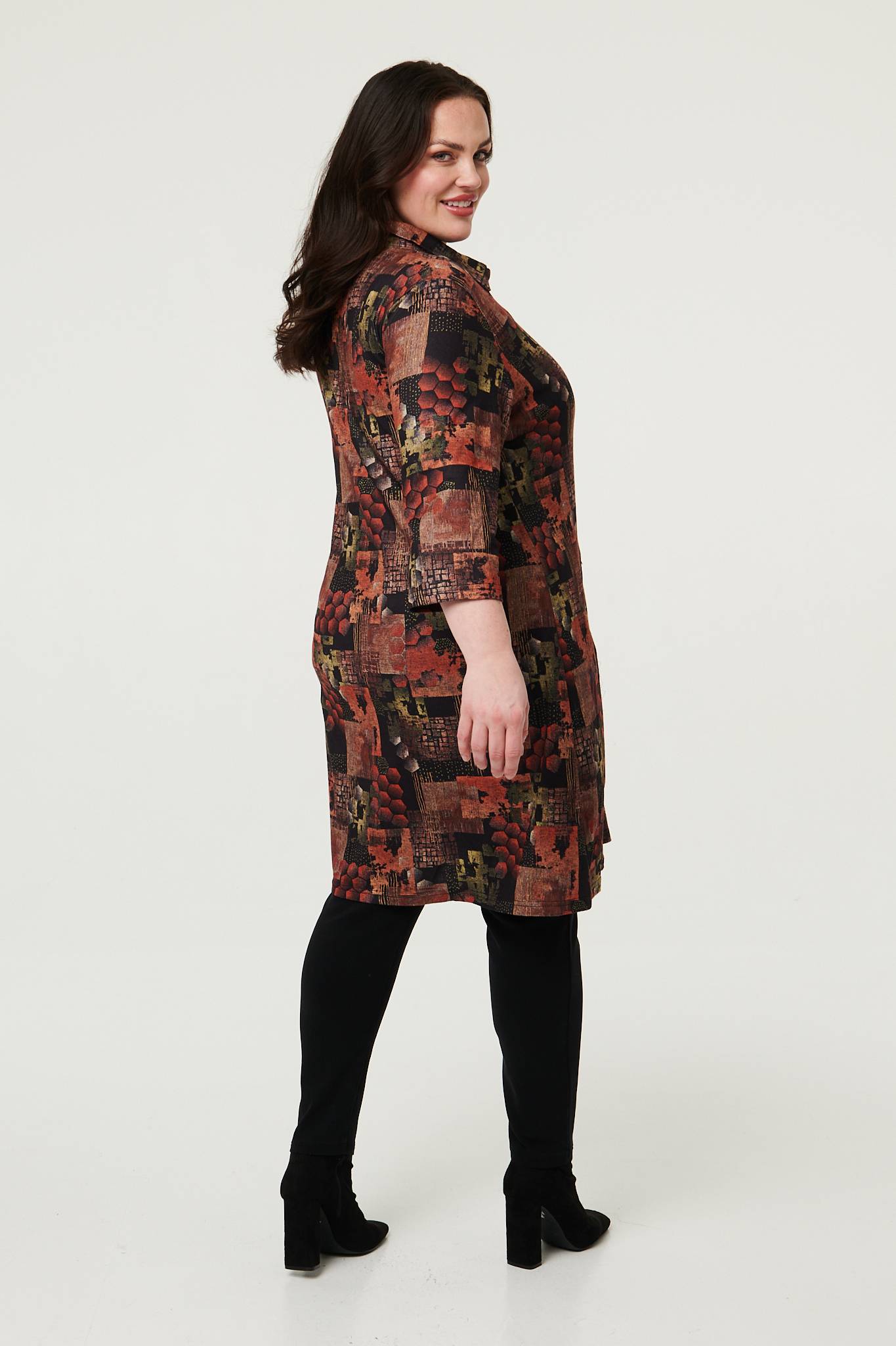 Curve Printed 3/4 Sleeve Collared Short Dress Side View