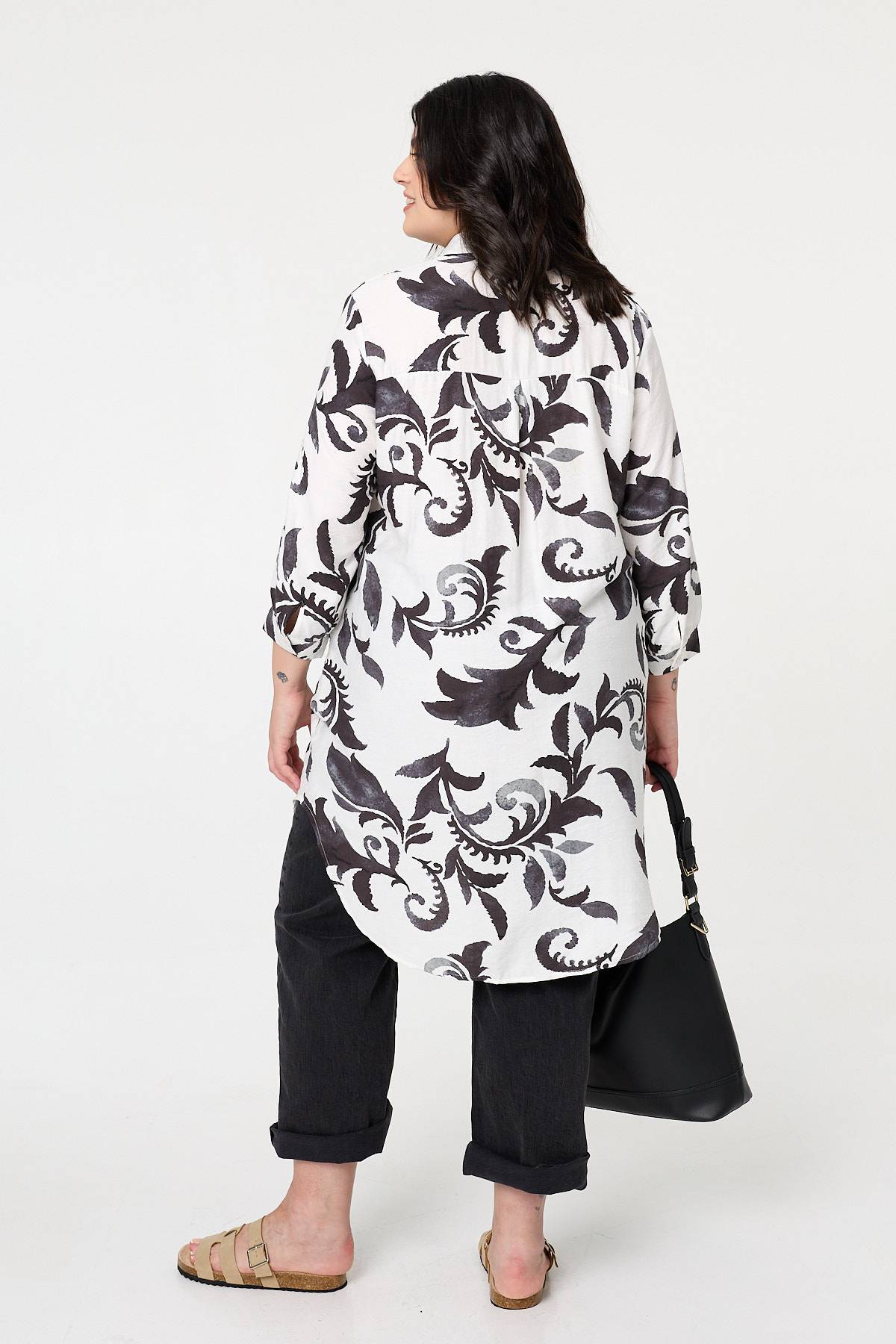 Curve Printed Relaxed Midi Shirt Dress Detail View