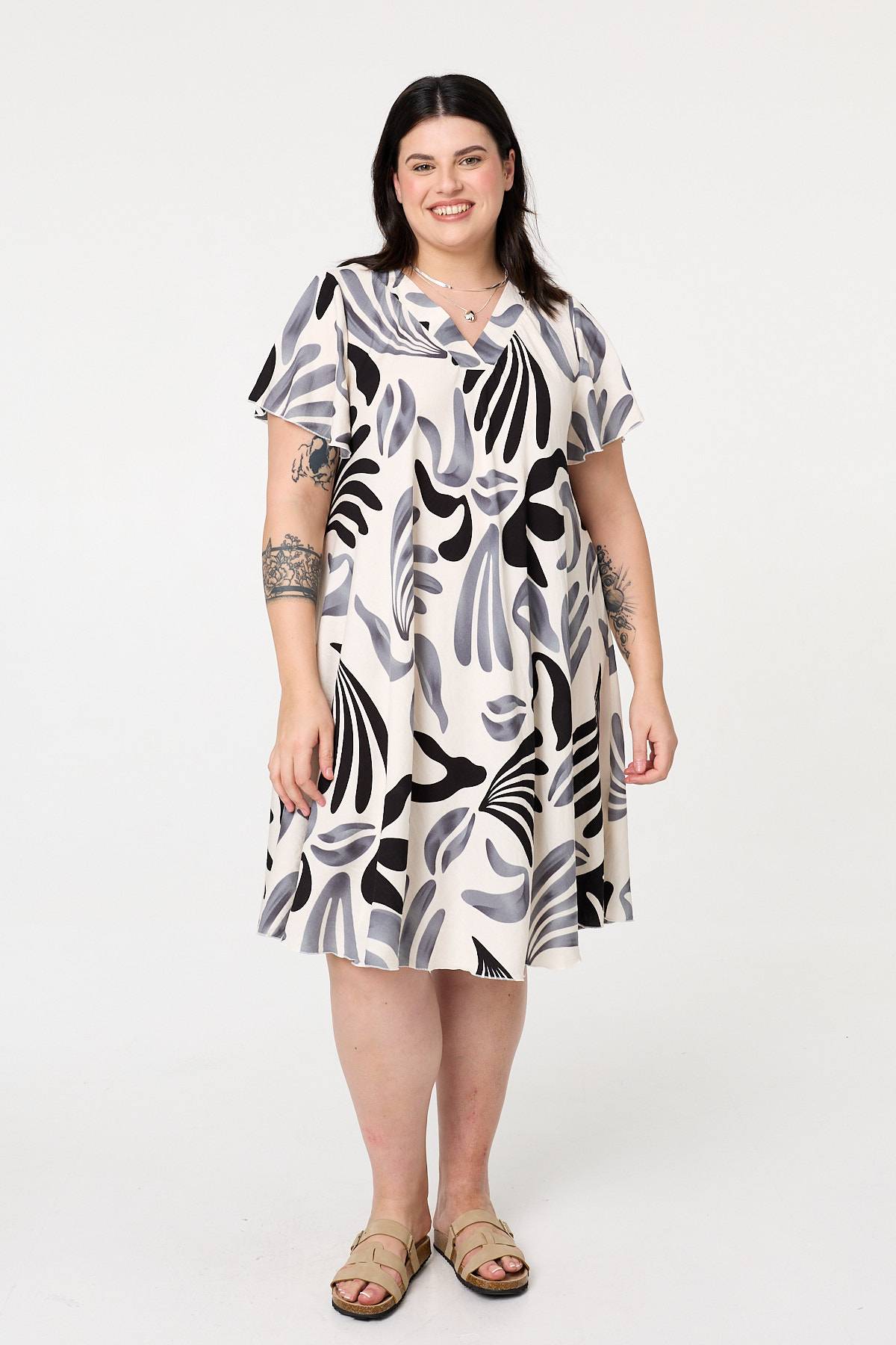 Curve Angel Sleeve Relaxed Midi Dress Full Length View 2