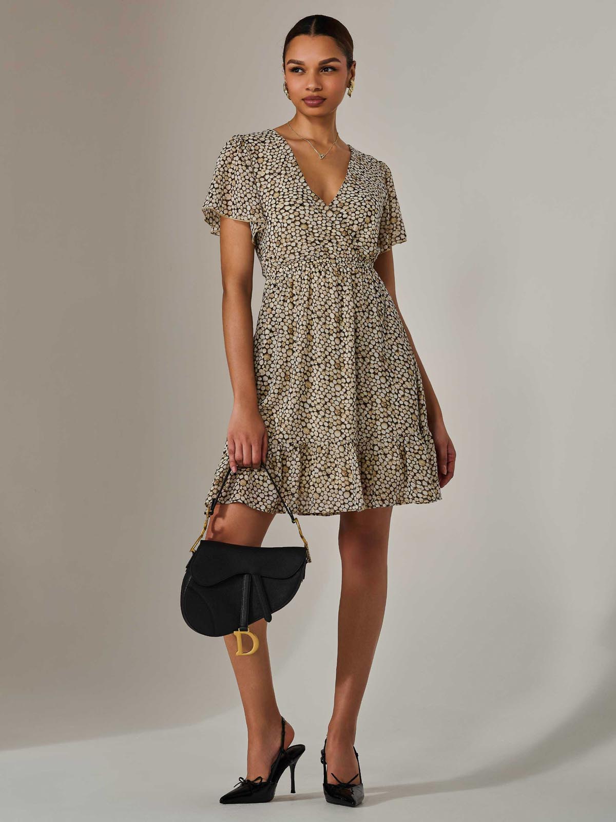 Chiffon Short Sleeve Tie Waist Mini Dress BLACK CREAM Front View