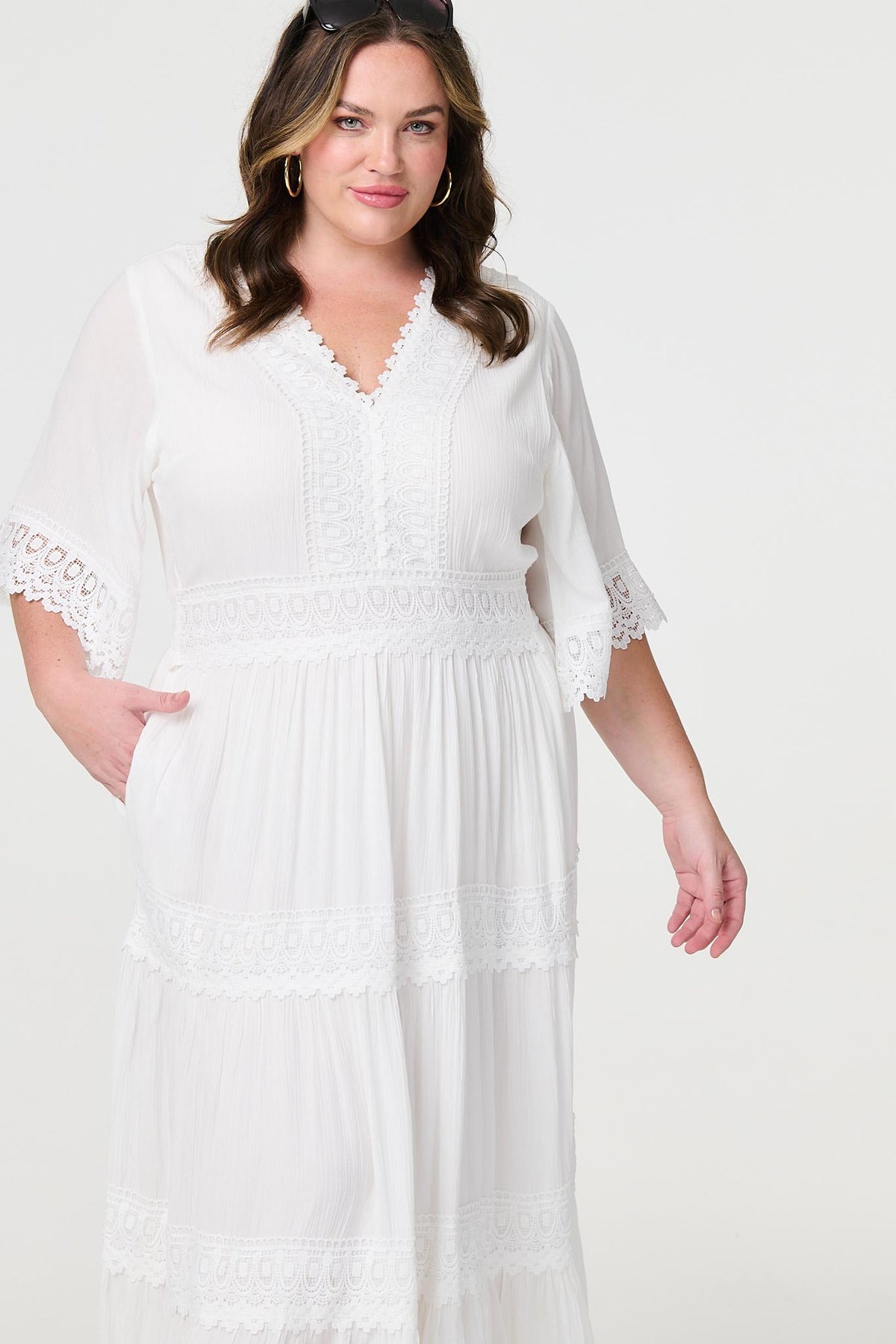 Short Sleeve Crochet Maxi Dress Back View 4