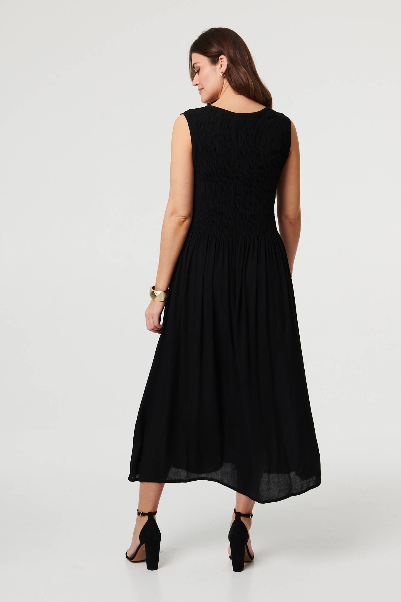 Sleeveless Scoop Neck Shirred Midi Dress Detail View
