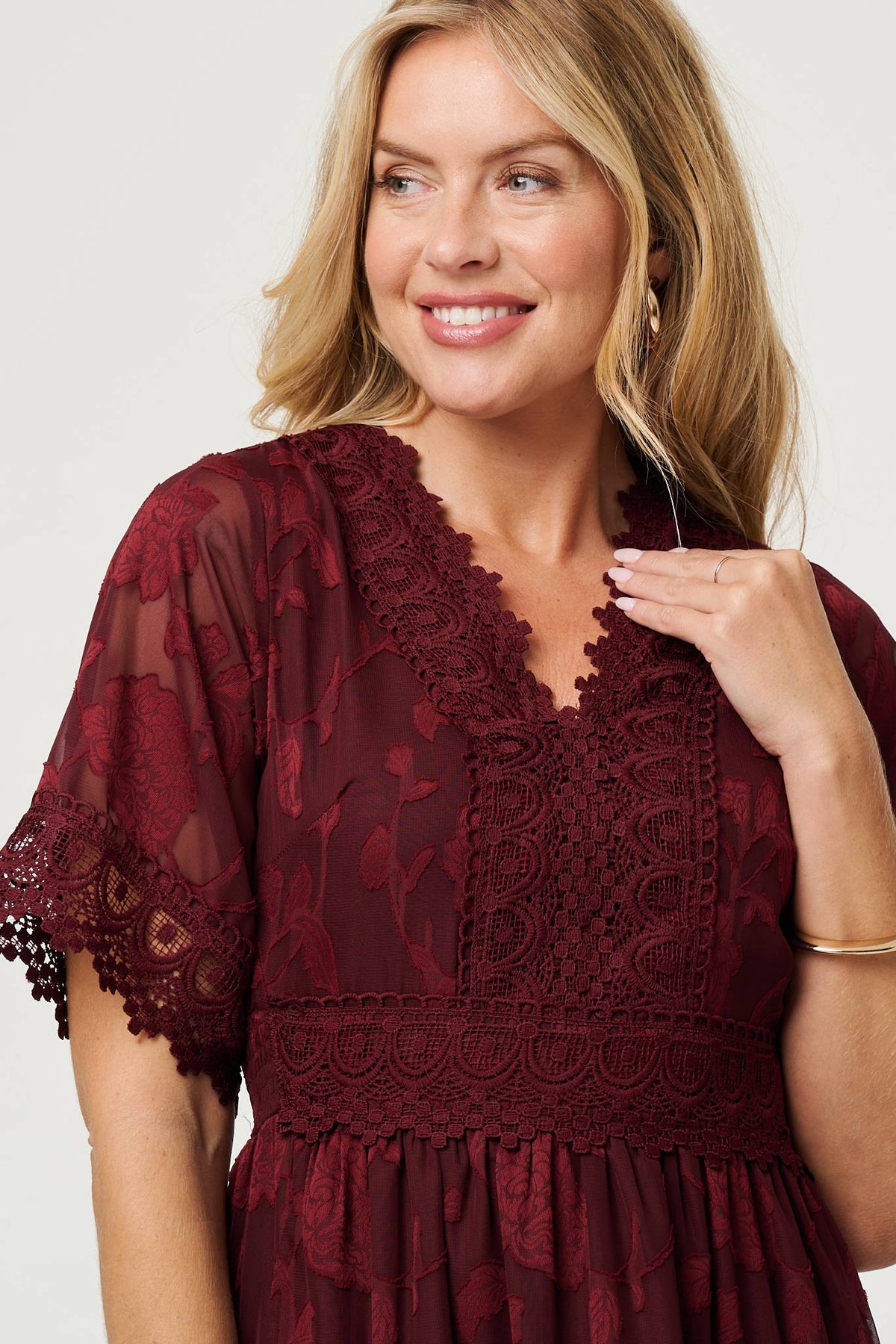 Floral Lace Frill 1/2 Sleeve Midi Dress Detail View