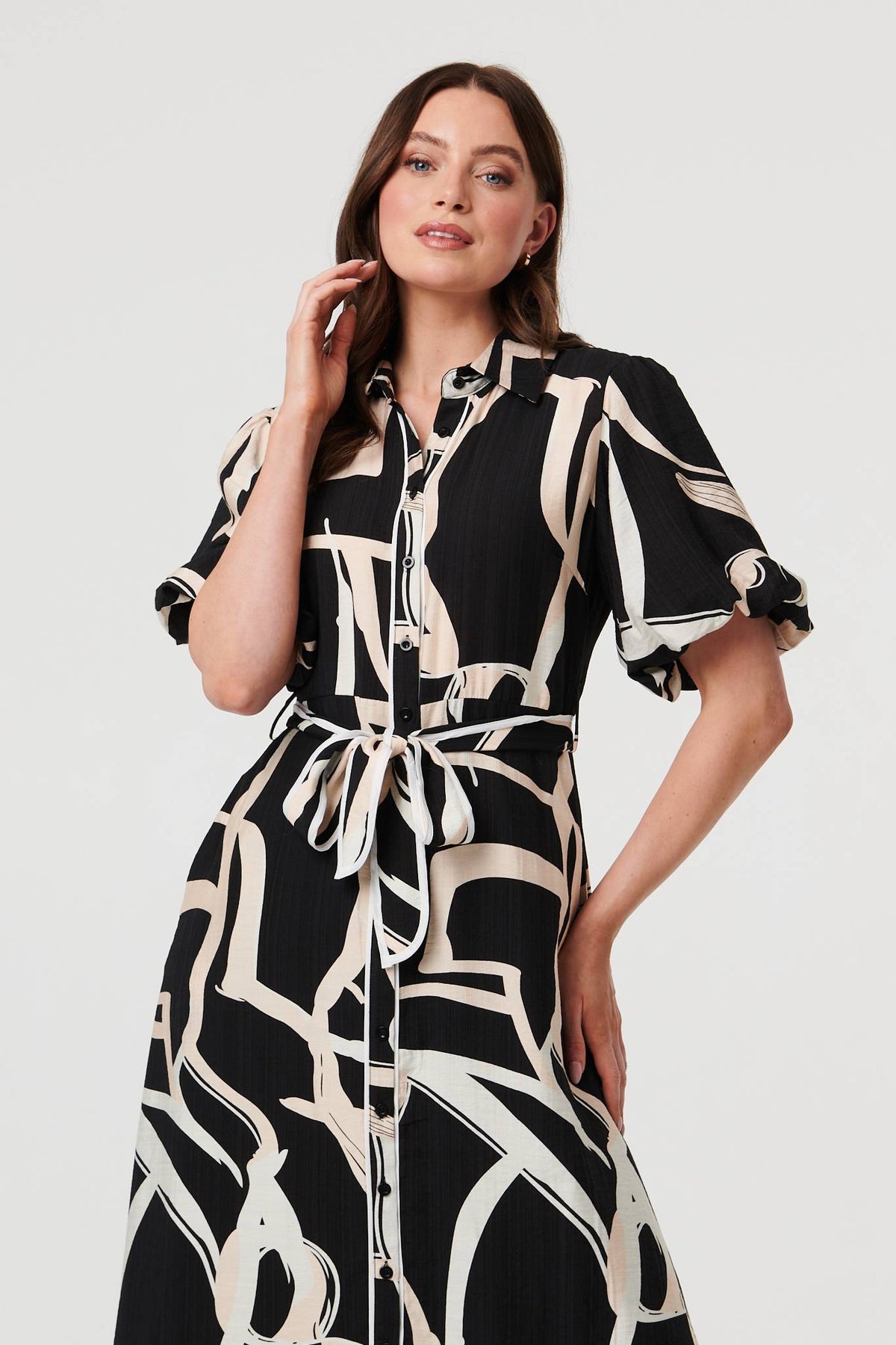 Geo Print Puff Sleeve Tie Midi Dress Back View