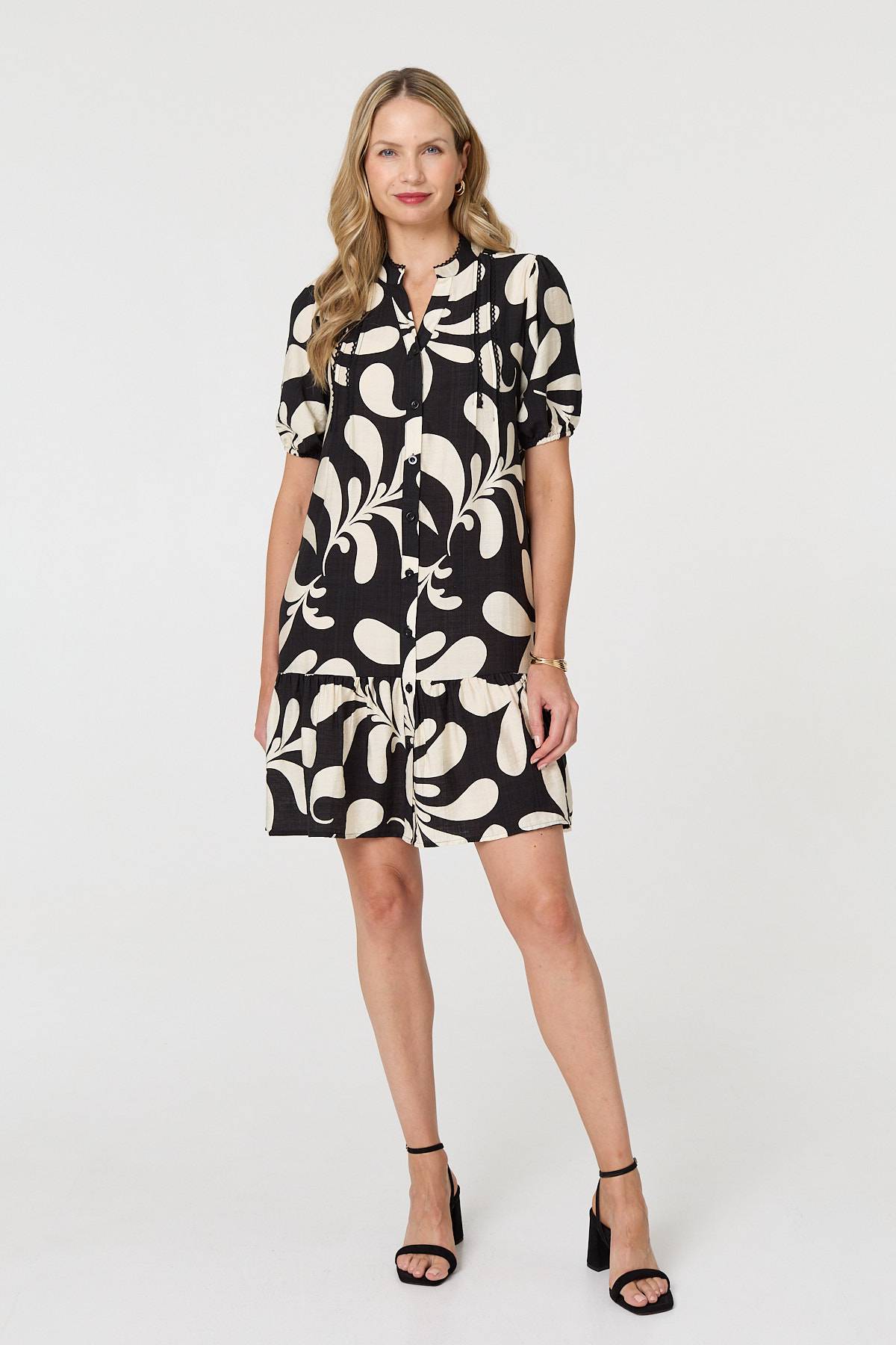 Printed 1/2 Sleeve Tiered Short Dress Back View