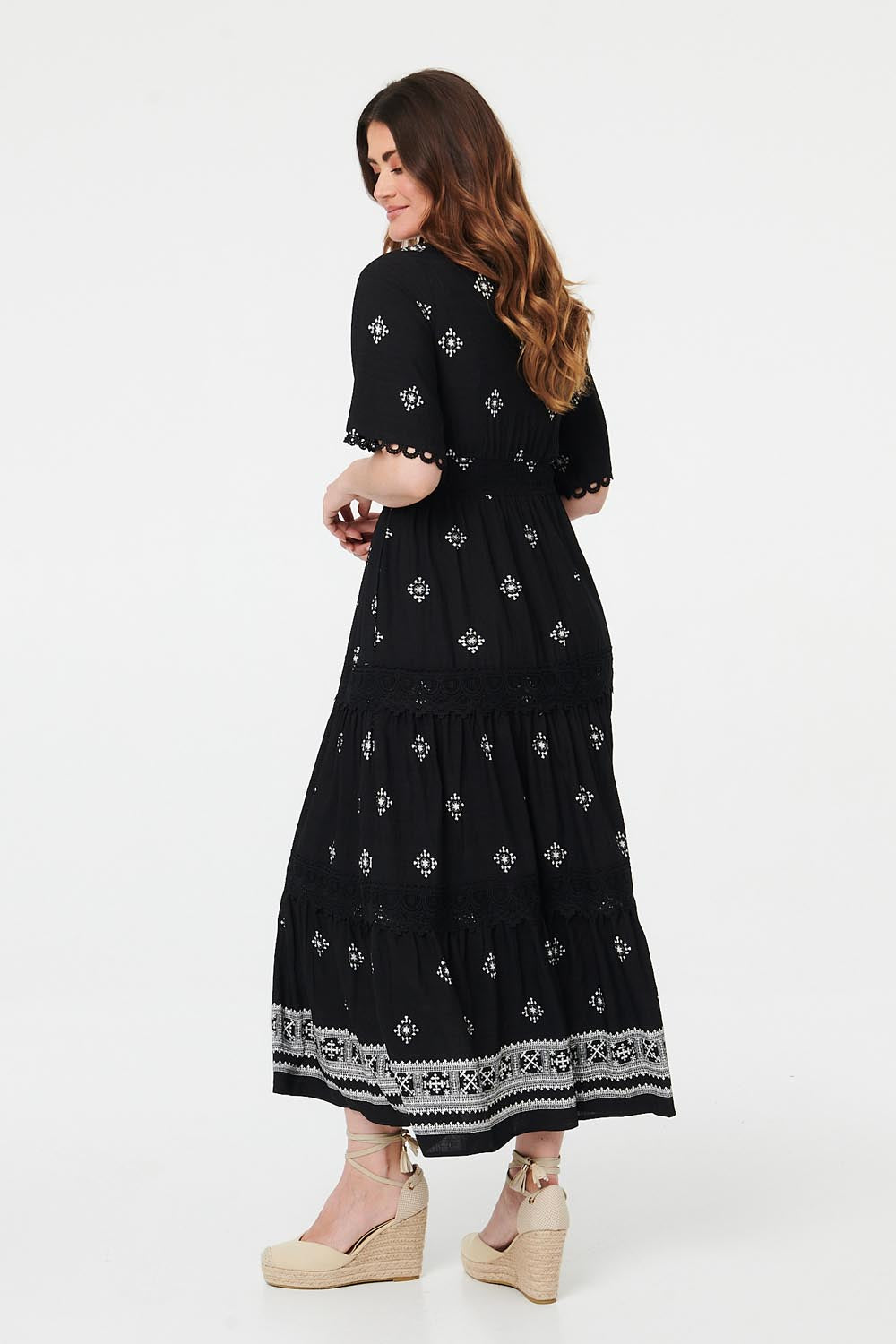 Border Print 1/2 Sleeve Maxi Dress Detail View 2