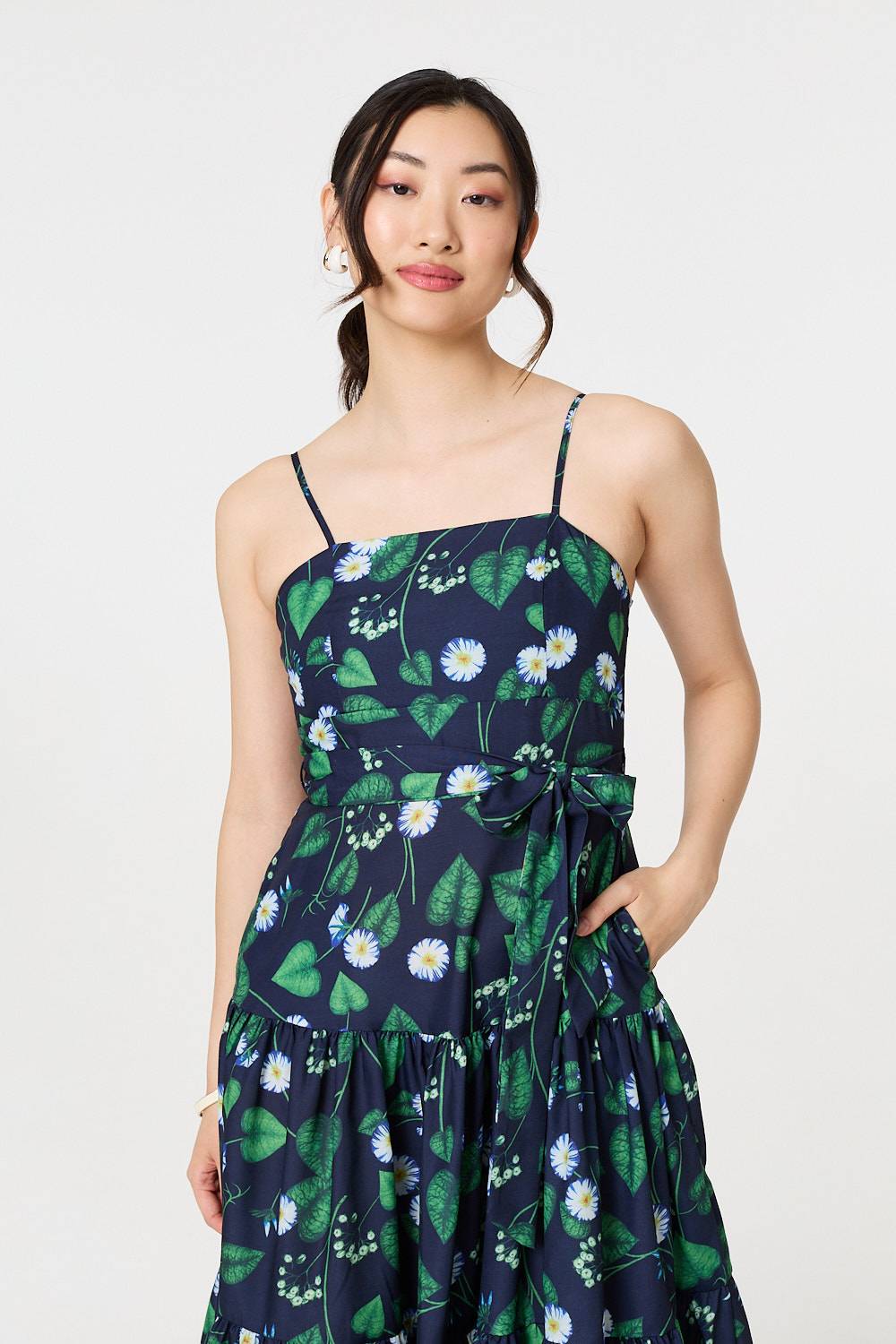 Floral Sleeveless Tie Waist Midi Dress Back View