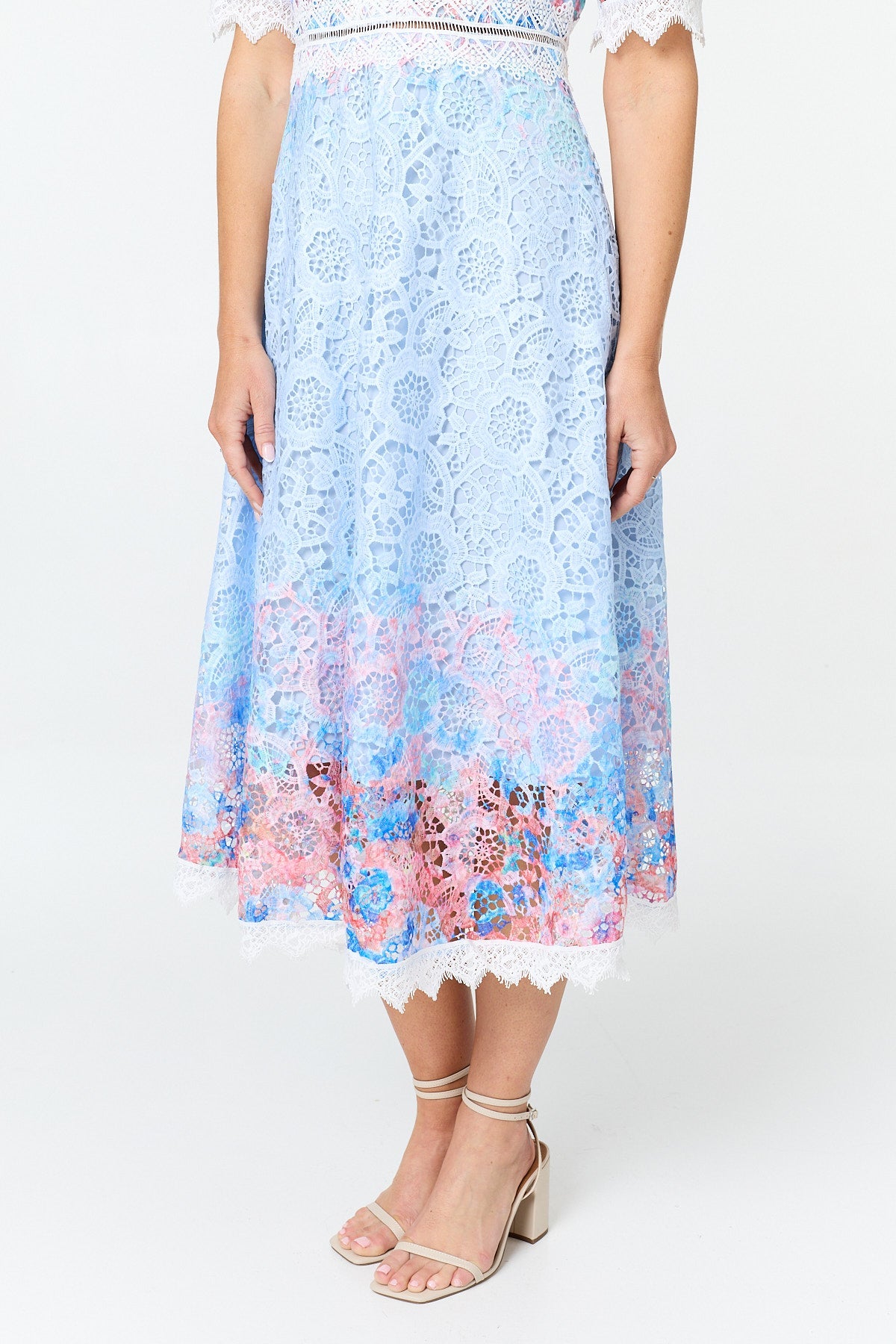 Floral Lace Trim 1/2 Sleeve Midi Dress Front View 2