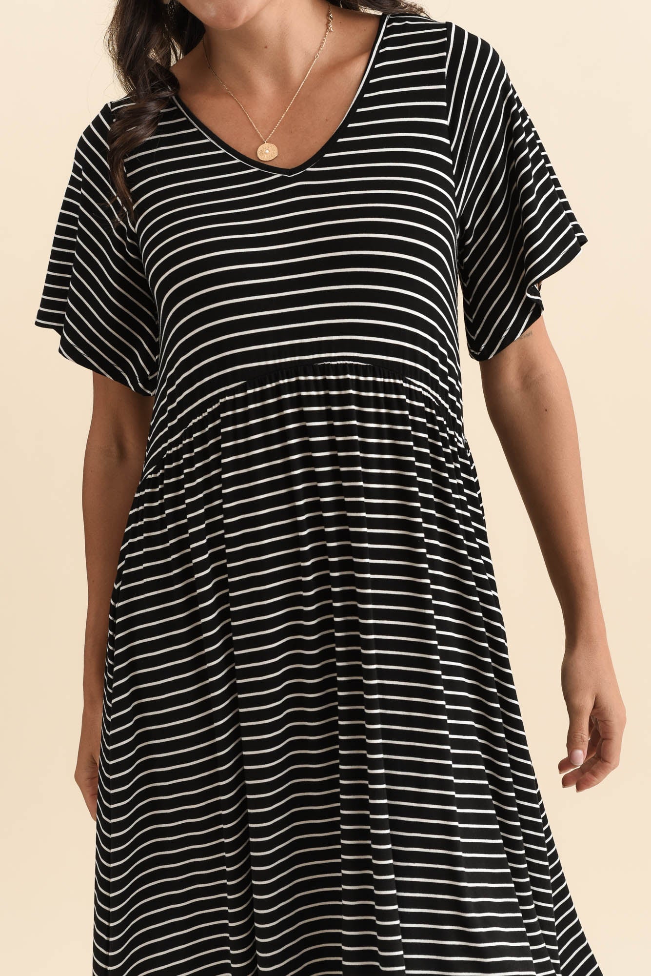 Donna Black Stripe Gathered Dress Detail View